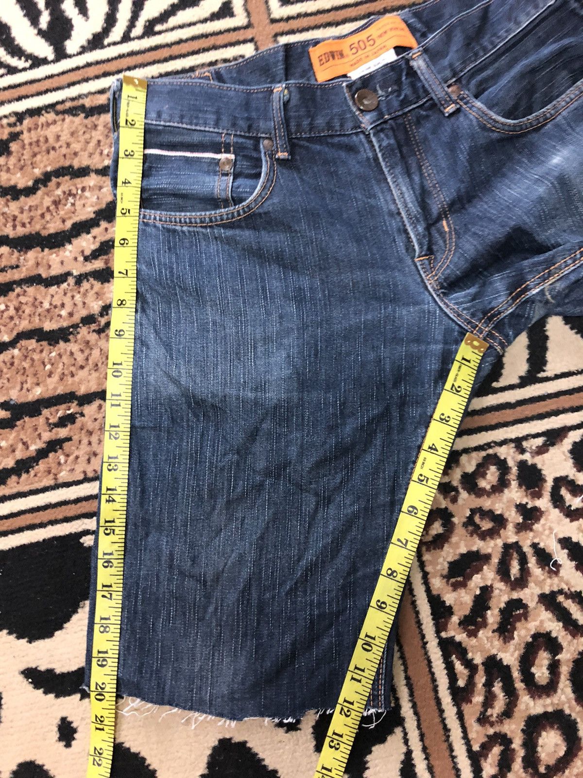 Edwin × Vintage VINTAGE SELVEDGE EDWIN BUCKLE BACK SHORT DISTRESSED DENIM Size US 32 / EU 48 - 18 Thumbnail