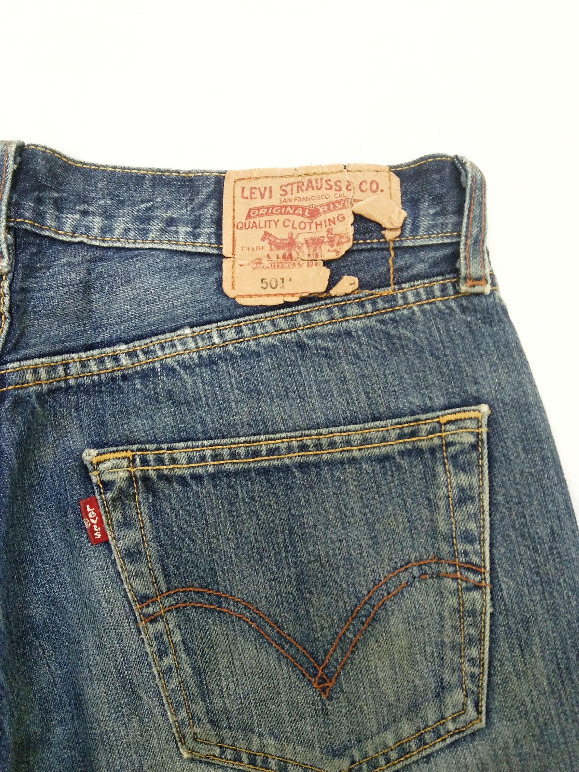 Levi's Vintage Levi's 501 Straight Leg Distressed Jeans 32x32 Size US 32 / EU 48 - 3 Thumbnail