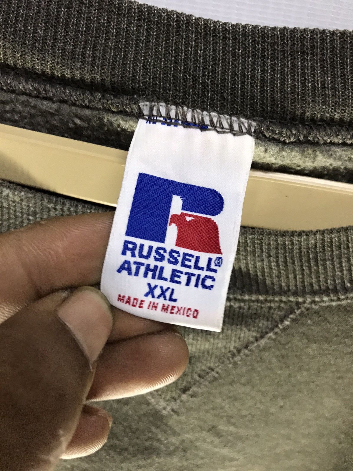 Russell Athletic × Vintage Vintage beggie plain Russell athletic sweatshirt Size US XXL / EU 58 / 5 - 3 Thumbnail