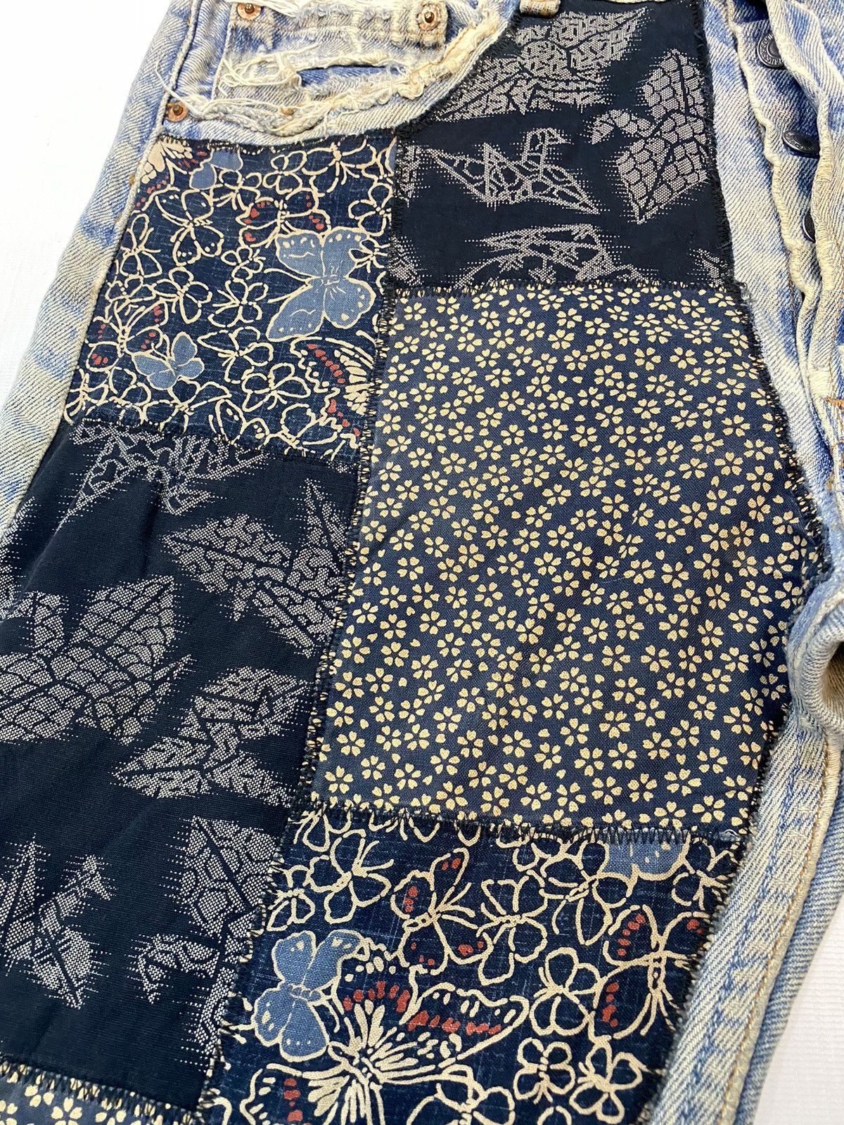 Levi's × Levi's Vintage Clothing Vintage Levis 501xx Patchwork Jeans Distressed Denim Size US 32 / EU 48 - 9 Thumbnail
