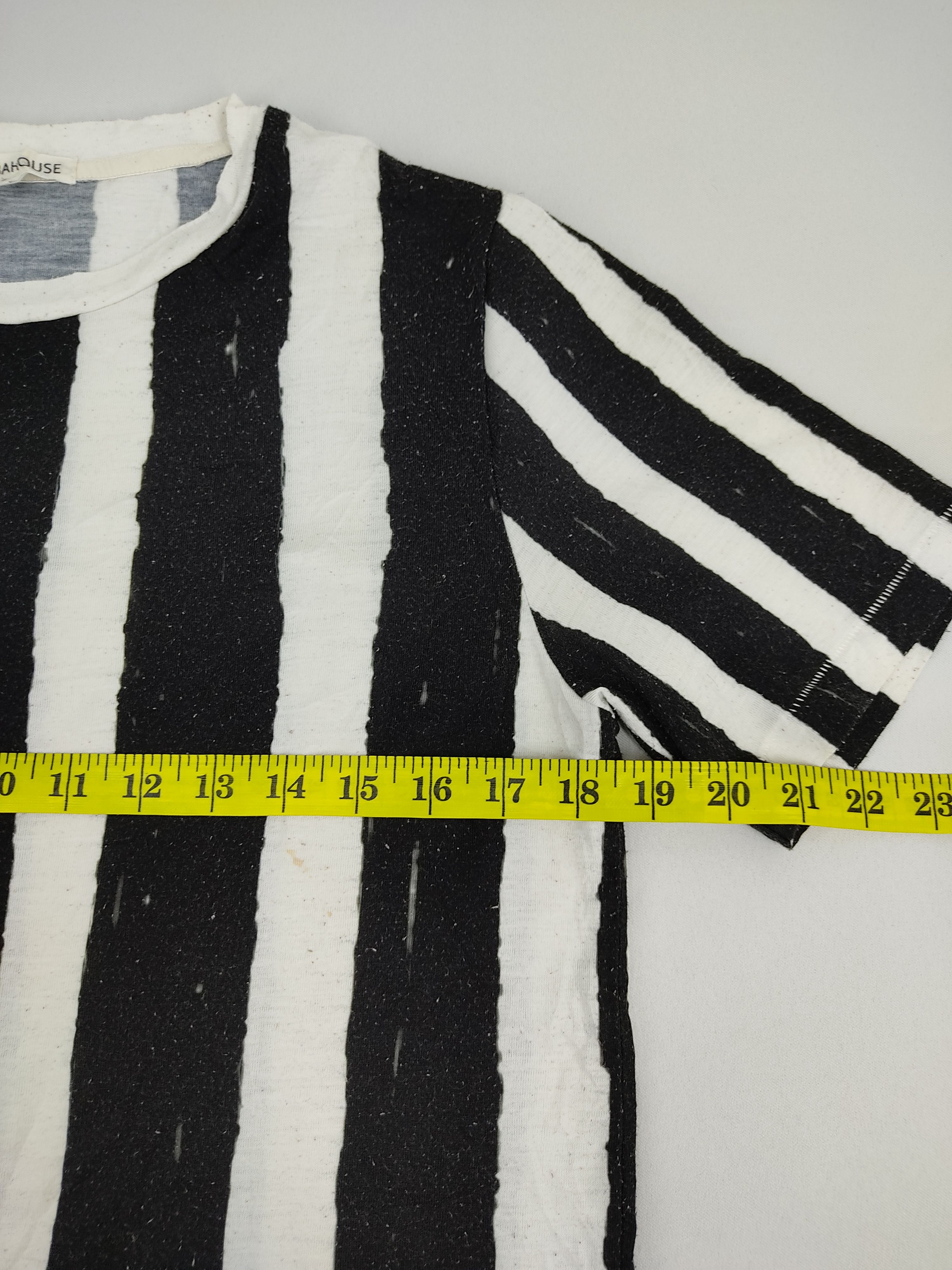 Designer Abahouse Prison Striped Tee Black and White Design T-shirt Size S / US 4 / IT 40 - 4 Thumbnail