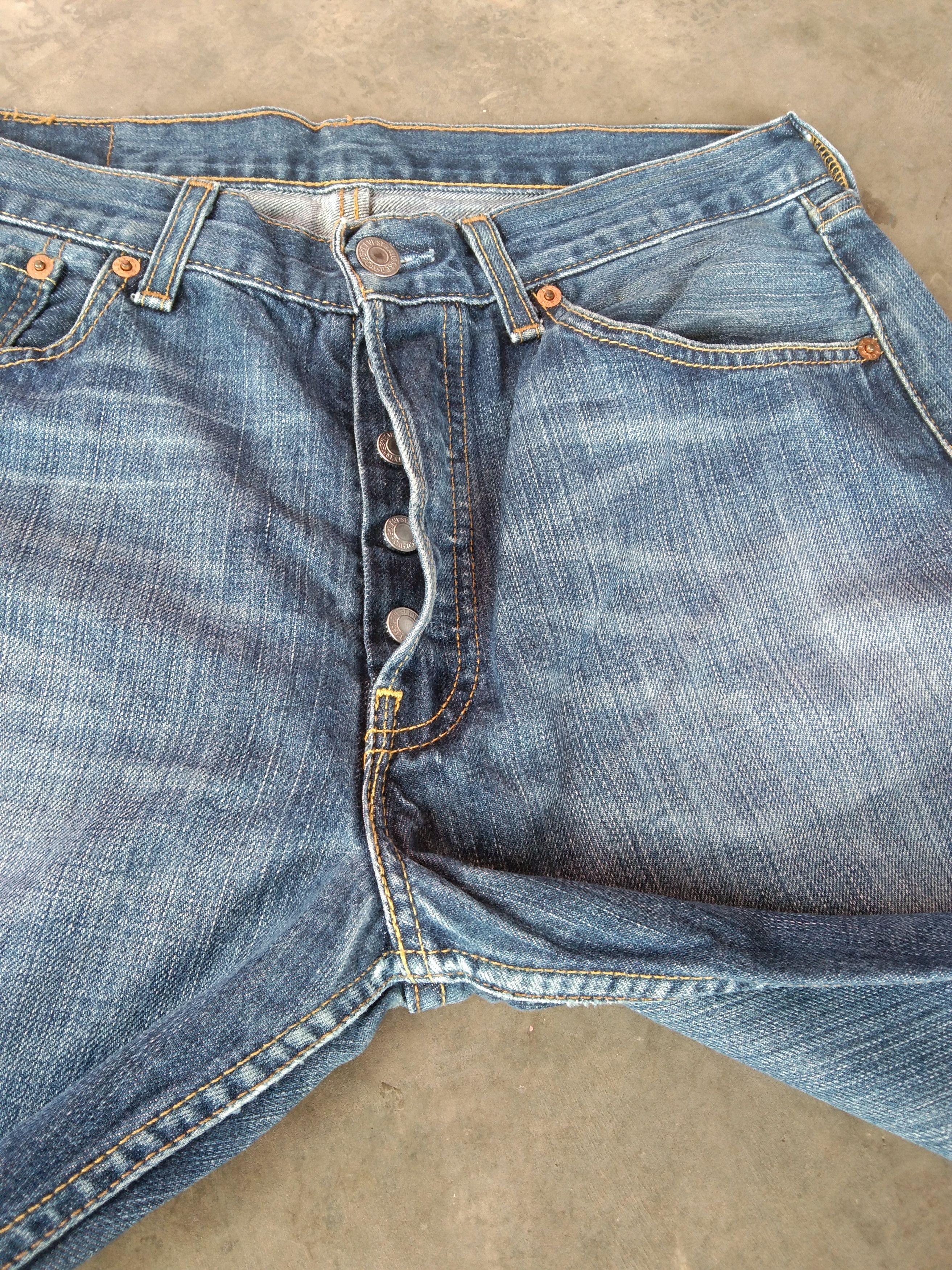 Levi's Vintage Levi's 501 Straight Leg Distressed Jeans 32x32 Size US 32 / EU 48 - 4 Thumbnail