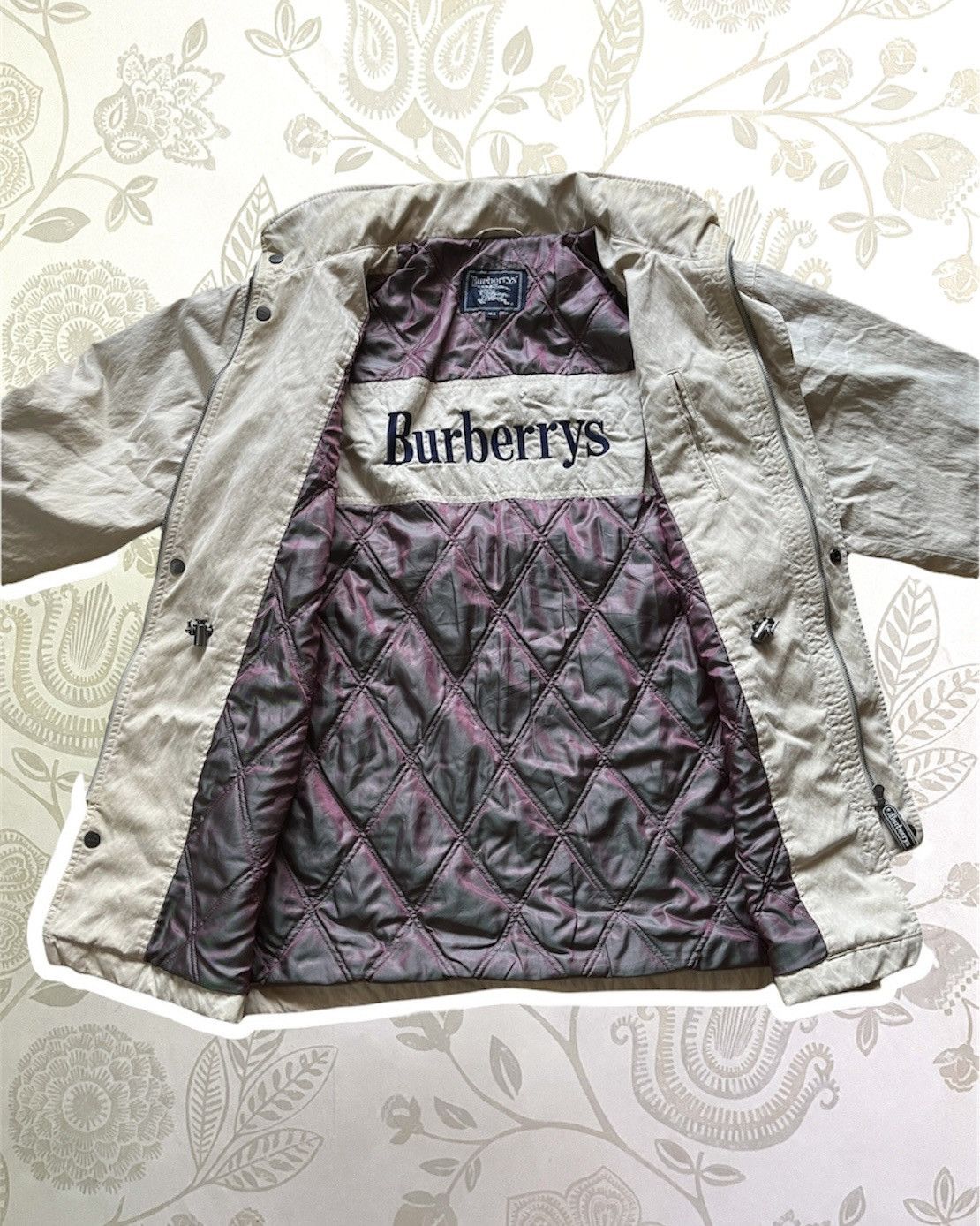 Burberry × Vintage VINTAGE 1990s BURBERRYS LIGHT JACKET BIG SPELL-OUT Size US L / EU 52-54 / 3 - 14 Thumbnail