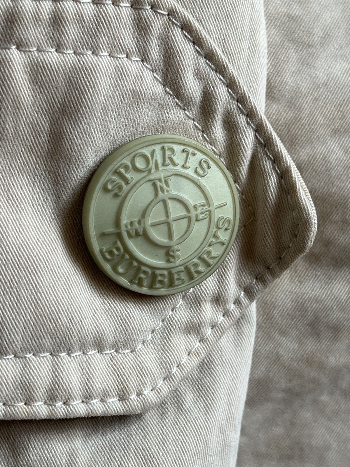 Burberry × Vintage VINTAGE 1990s BURBERRYS LIGHT JACKET BIG SPELL-OUT Size US L / EU 52-54 / 3 - 12 Thumbnail