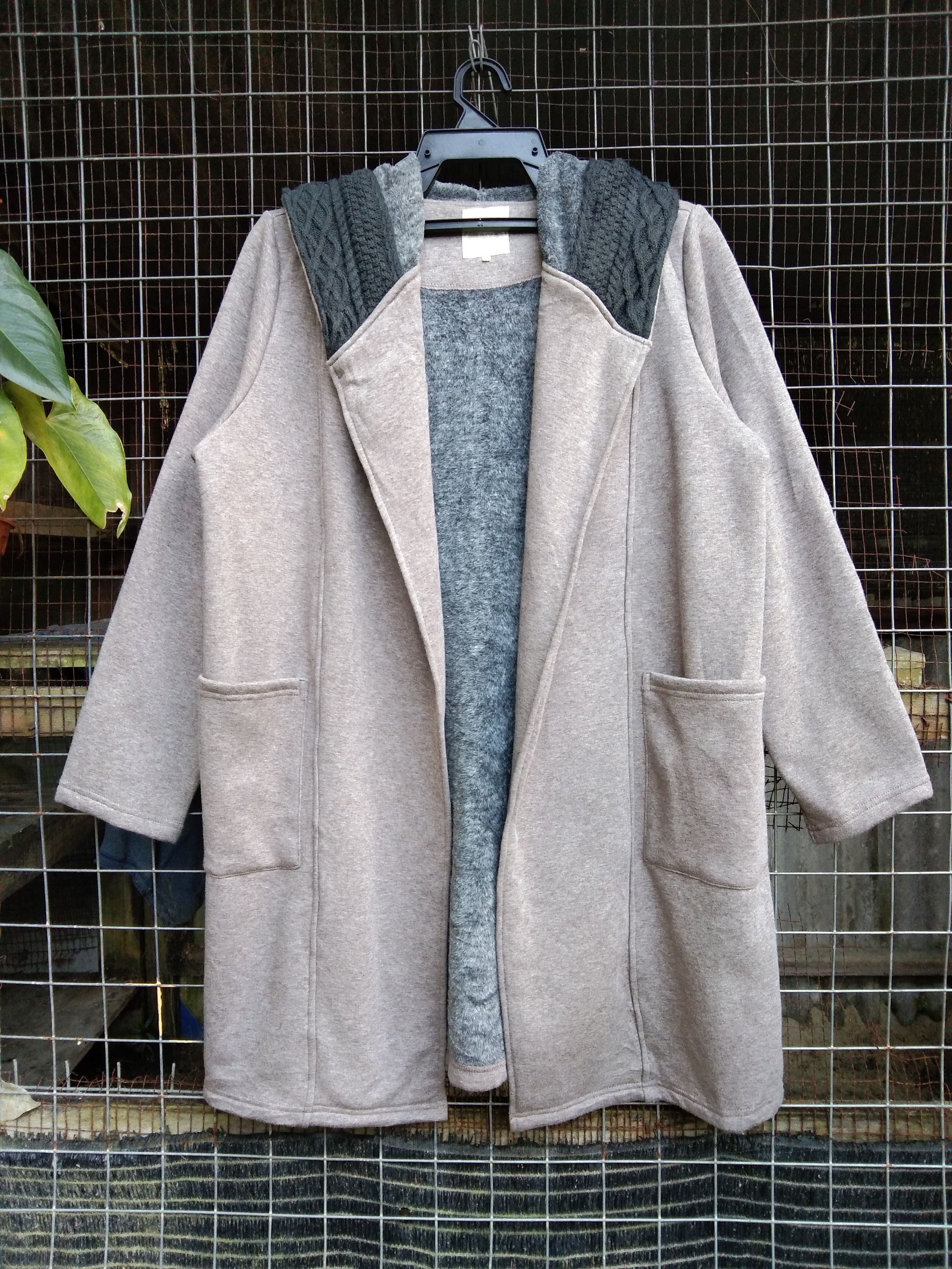 SPRING & AUTUMN UNBUTTON COAT WITH HOODIE