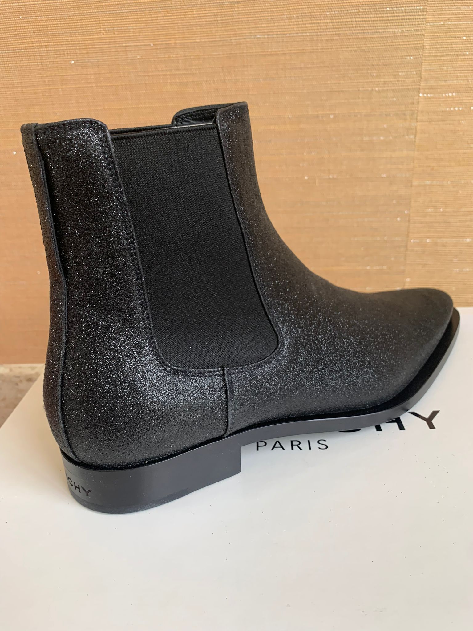 Givenchy Dallas Chelsea Boots in Black Size US 8 / EU 41 - 15 Thumbnail