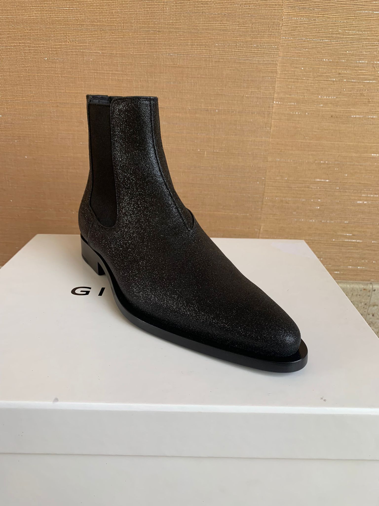 Givenchy Dallas Chelsea Boots in Black Size US 8 / EU 41 - 3 Thumbnail