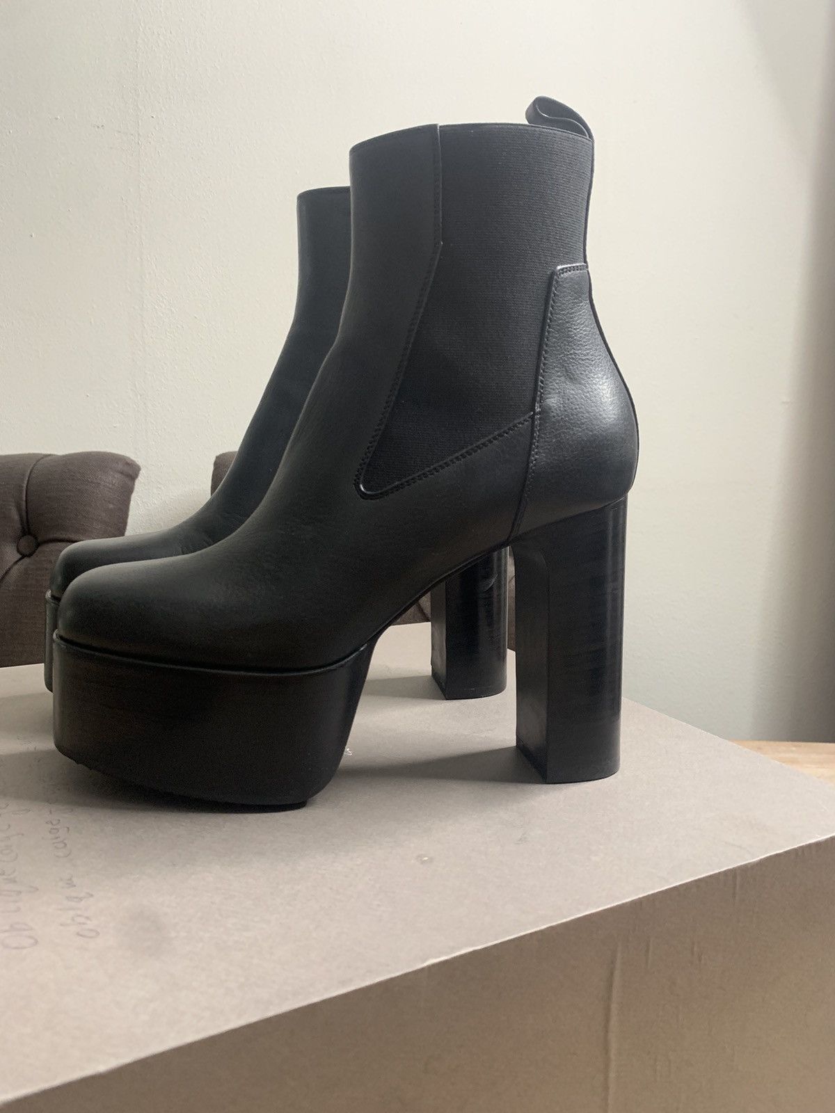 image of Rick Owens Kiss Boots Eu40 in Black, Women's (Size 10)
