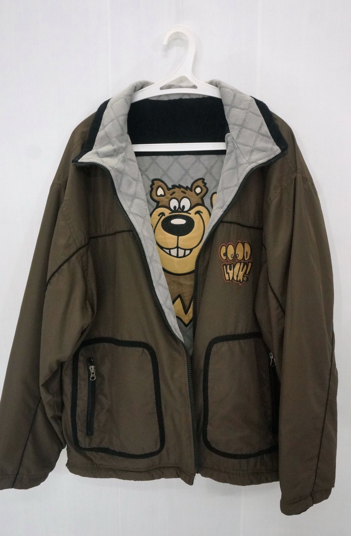Vintage CLUB WOLVES Cartoon Bear Reversible Jacket