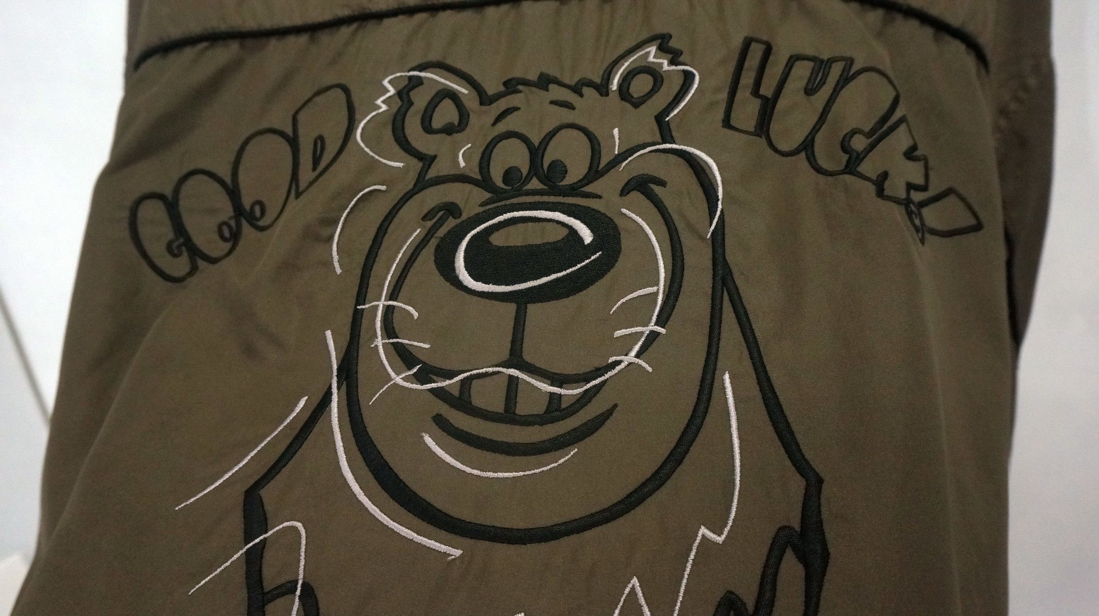 Cartoon Network Vintage CLUB WOLVES Cartoon Bear Reversible Jacket Size US XL / EU 56 / 4 - 11 Thumbnail
