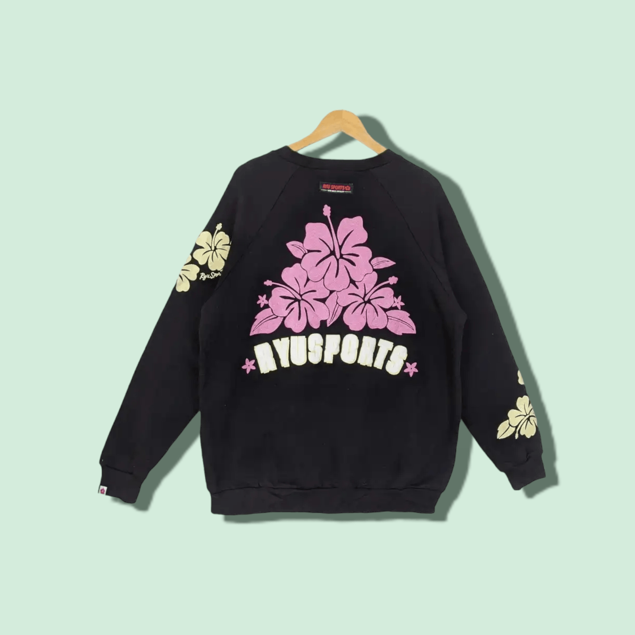 Japanese Brand RYU SPORTS Flower Big Logo Oversize Jumper Sweatshirt Size US M / EU 48-50 / 2 - 1 Thumbnail