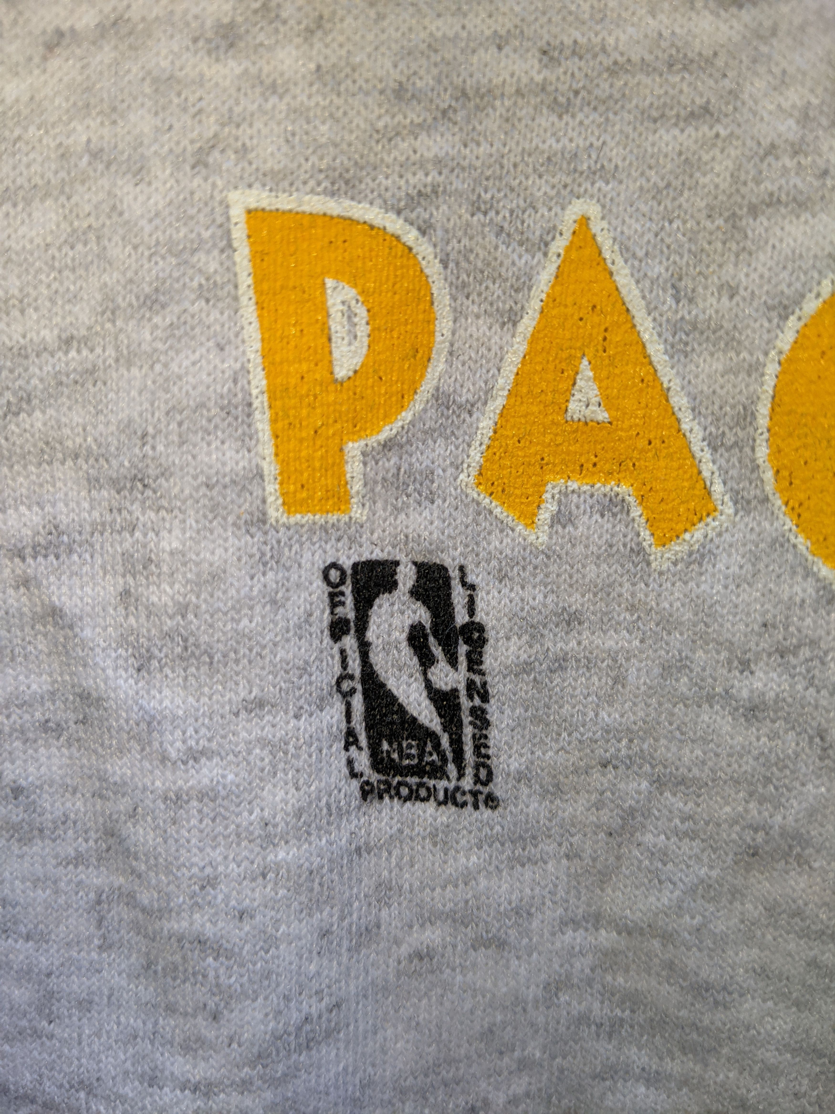 NBA Vintage 90s L.A Lakers Sweatshirt/Size L/Grey Colour Size US L / EU 52-54 / 3 - 4 Thumbnail