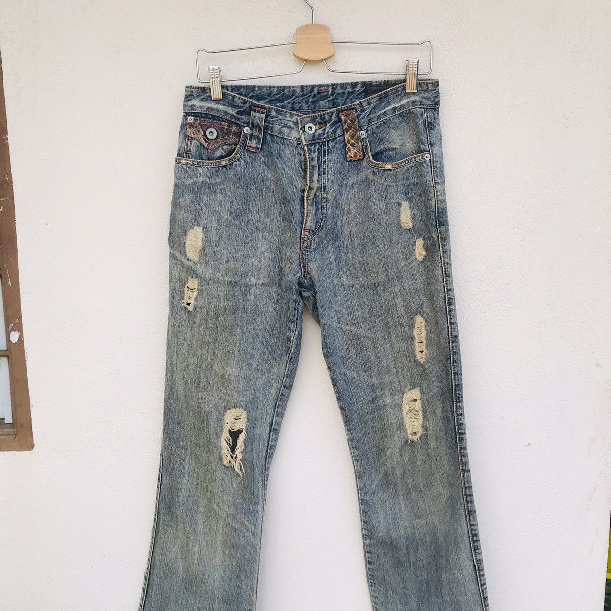 Japanese Brand Flared Distressed jean Snake leather pocket by Takaiq.com Size US 30 / EU 46 - 4 Thumbnail