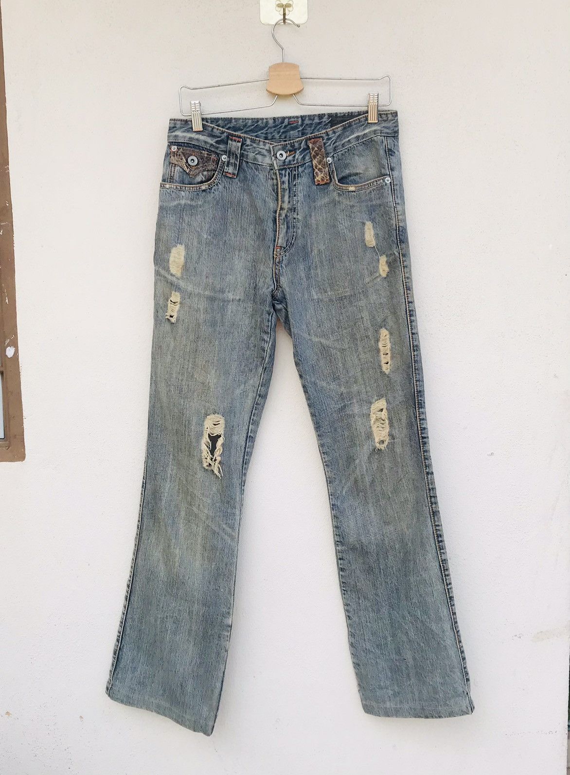 Japanese Brand Flared Distressed jean Snake leather pocket by Takaiq.com Size US 30 / EU 46 - 2 Thumbnail