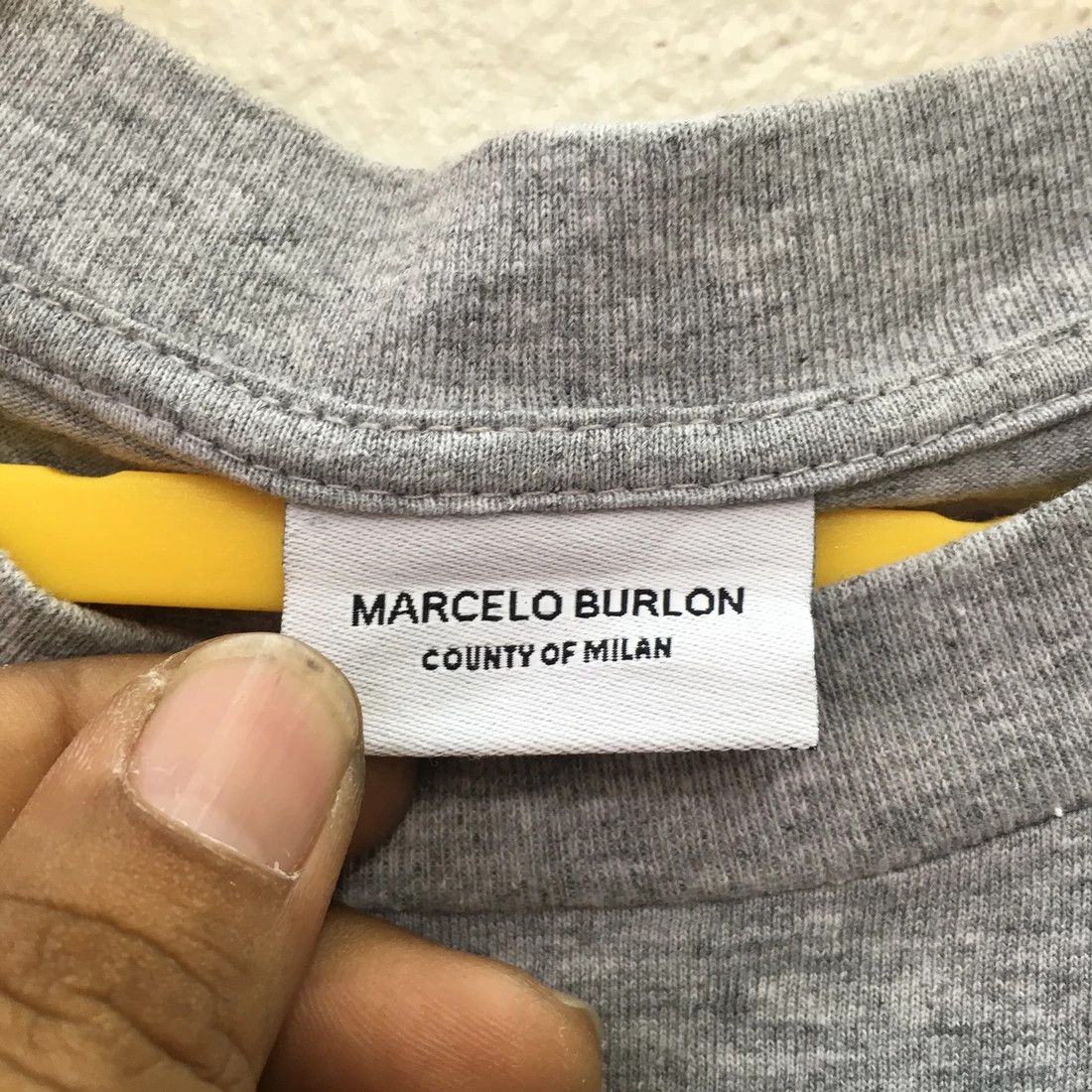 Marcelo Burlon OG!! Marcelo Burlon Men Clothing Tees Tshirt Designer Size US XS / EU 42 / 0 - 5 Thumbnail