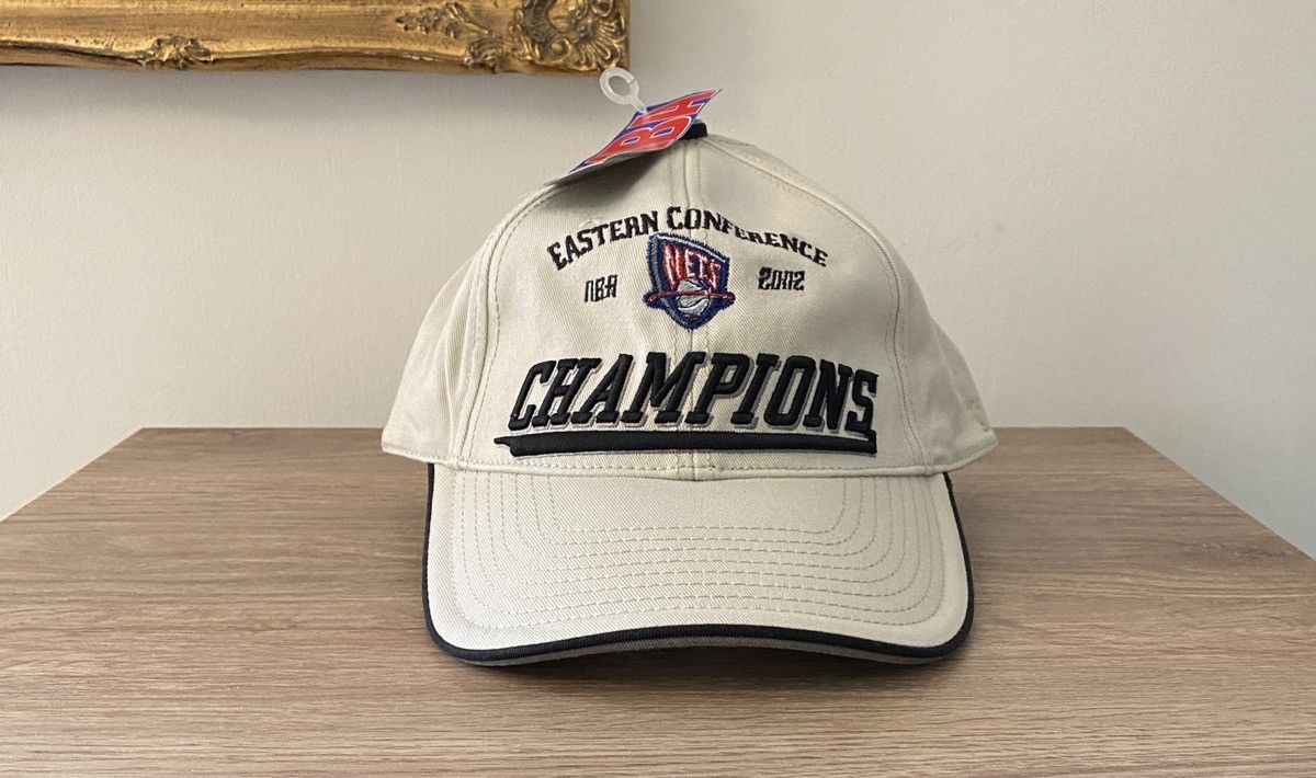 NBA × Vintage Vintage NWT ‘02 New Jersey Nets East Conference Champs Hat Size ONE SIZE - 1 Thumbnail
