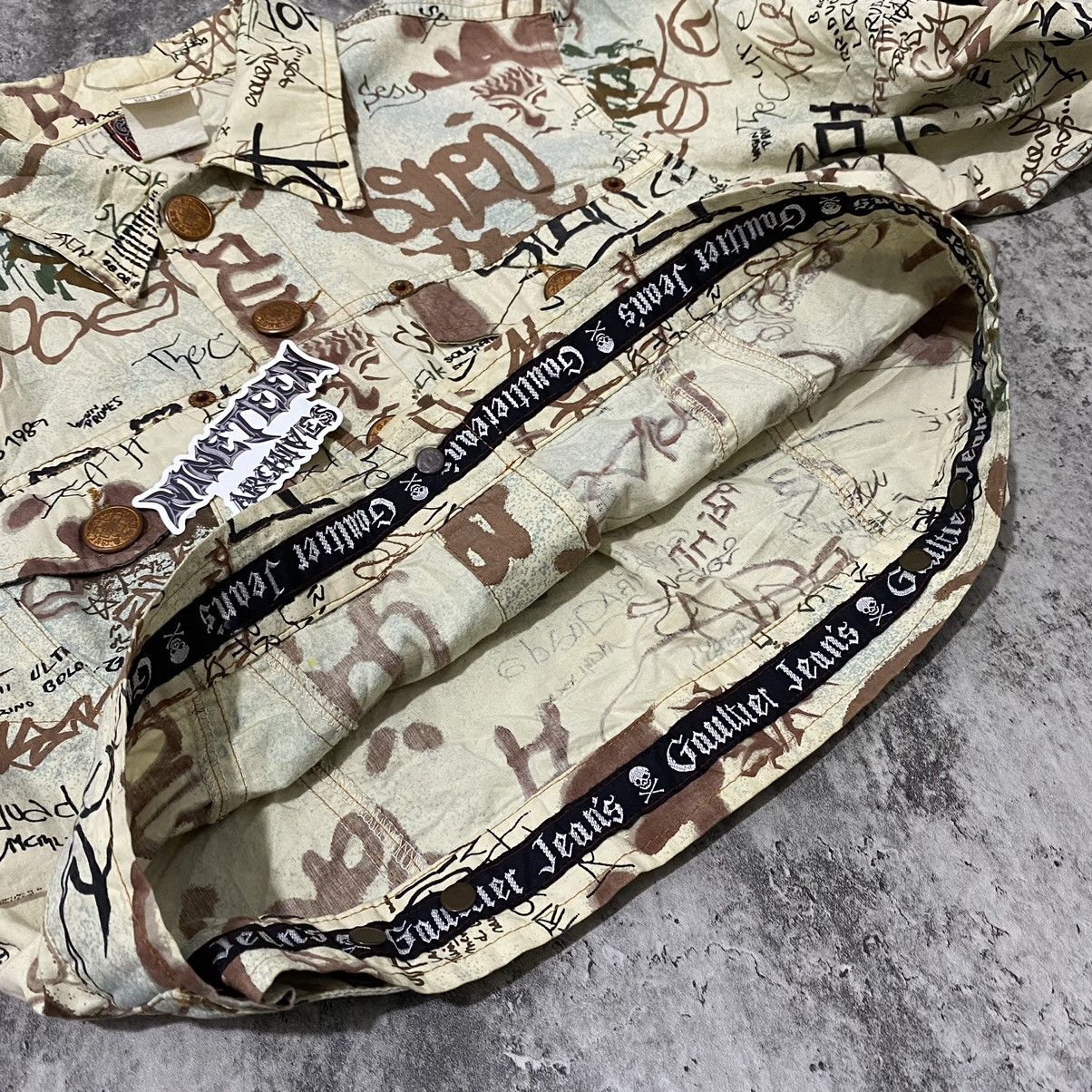 Jean Paul Gaultier Jean Paul Gaultier SS1994 Graffiti cropped jacket Size US XS / EU 42 / 0 - 5 Thumbnail