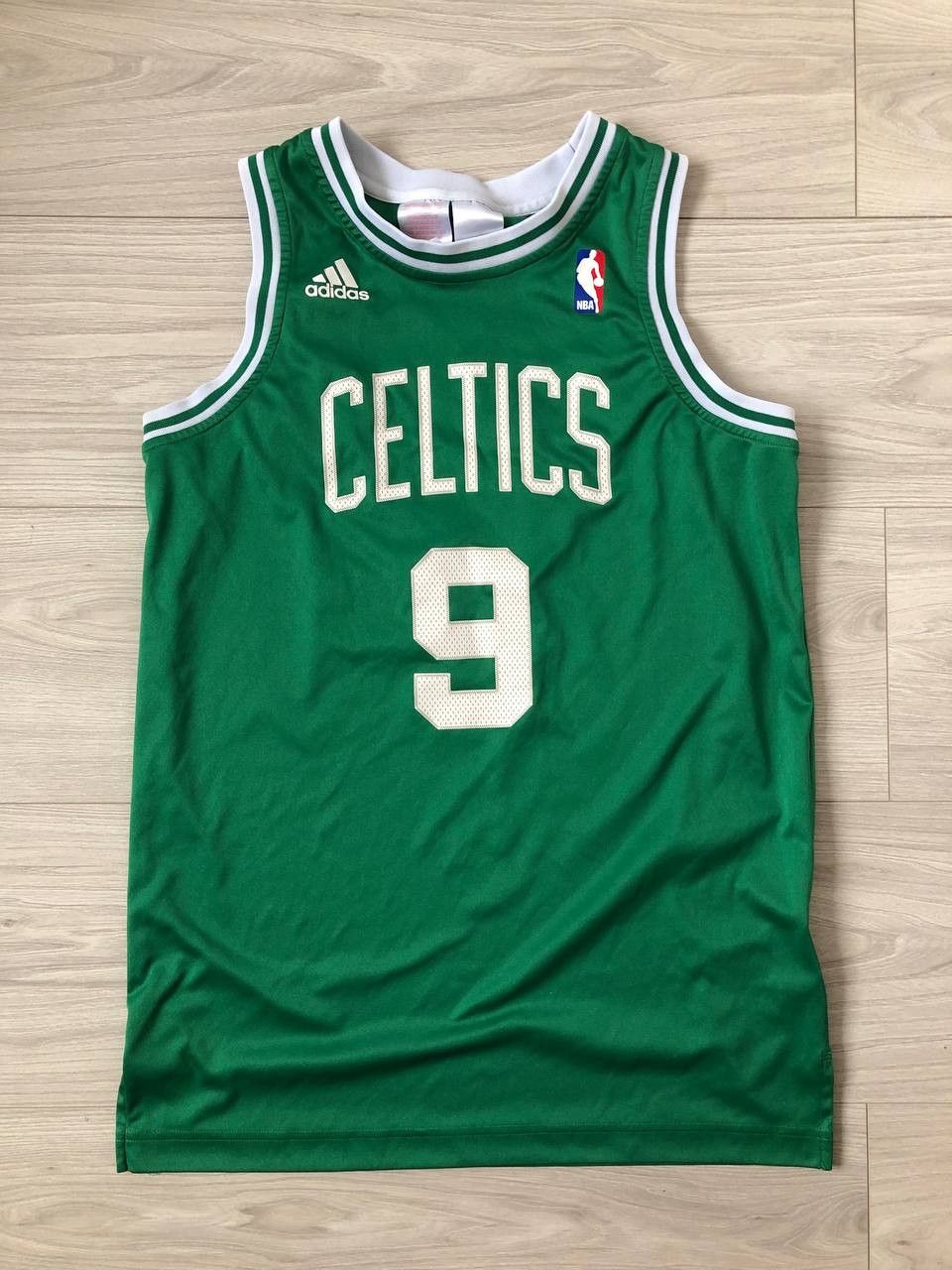 NBA Boston Celtics Adidas Rajon Rondo NBA Away Jersey/shorts Size US 32 / EU 48 - 2 Thumbnail