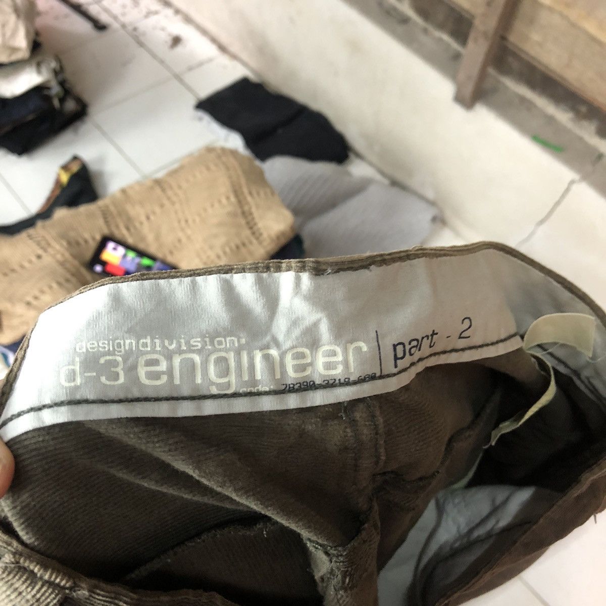 Japanese Brand Japanese Brand Dark Brown Conduroi Casual Pants #7064 Size US 31 - 13 Thumbnail