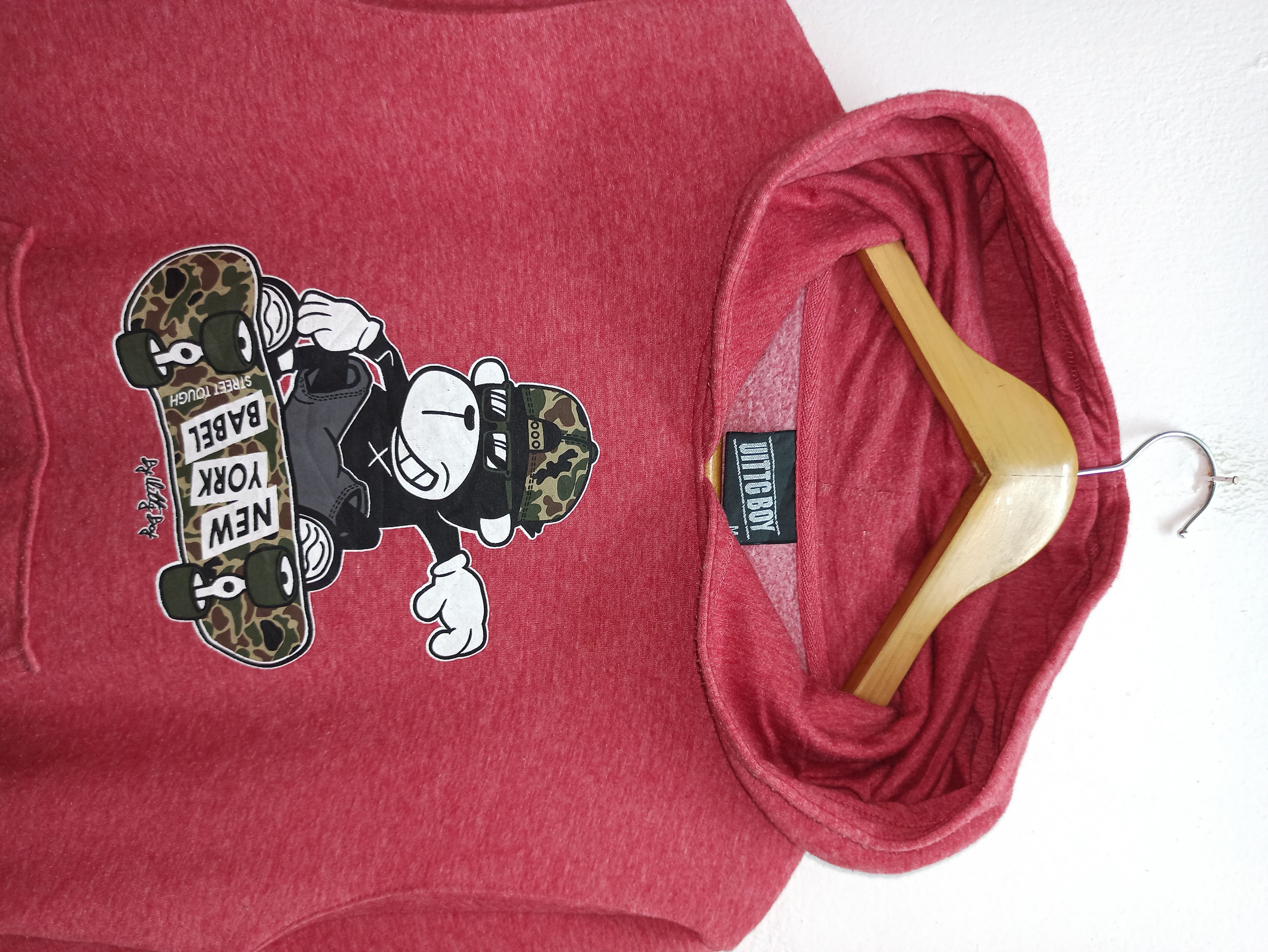 Japanese Brand Uittg Baby Hooded Sweatshirt Skateboard Style Jump (c36) Size US M / EU 48-50 / 2 - 2 Thumbnail