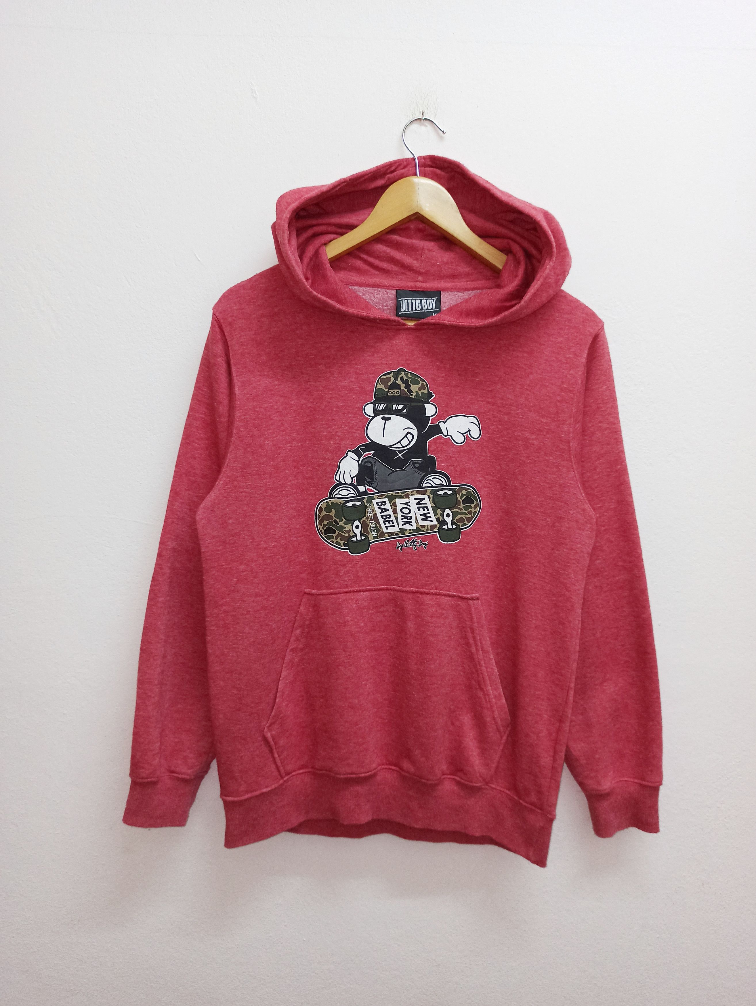 Japanese Brand Uittg Baby Hooded Sweatshirt Skateboard Style Jump (c36) Size US M / EU 48-50 / 2 - 1 Thumbnail