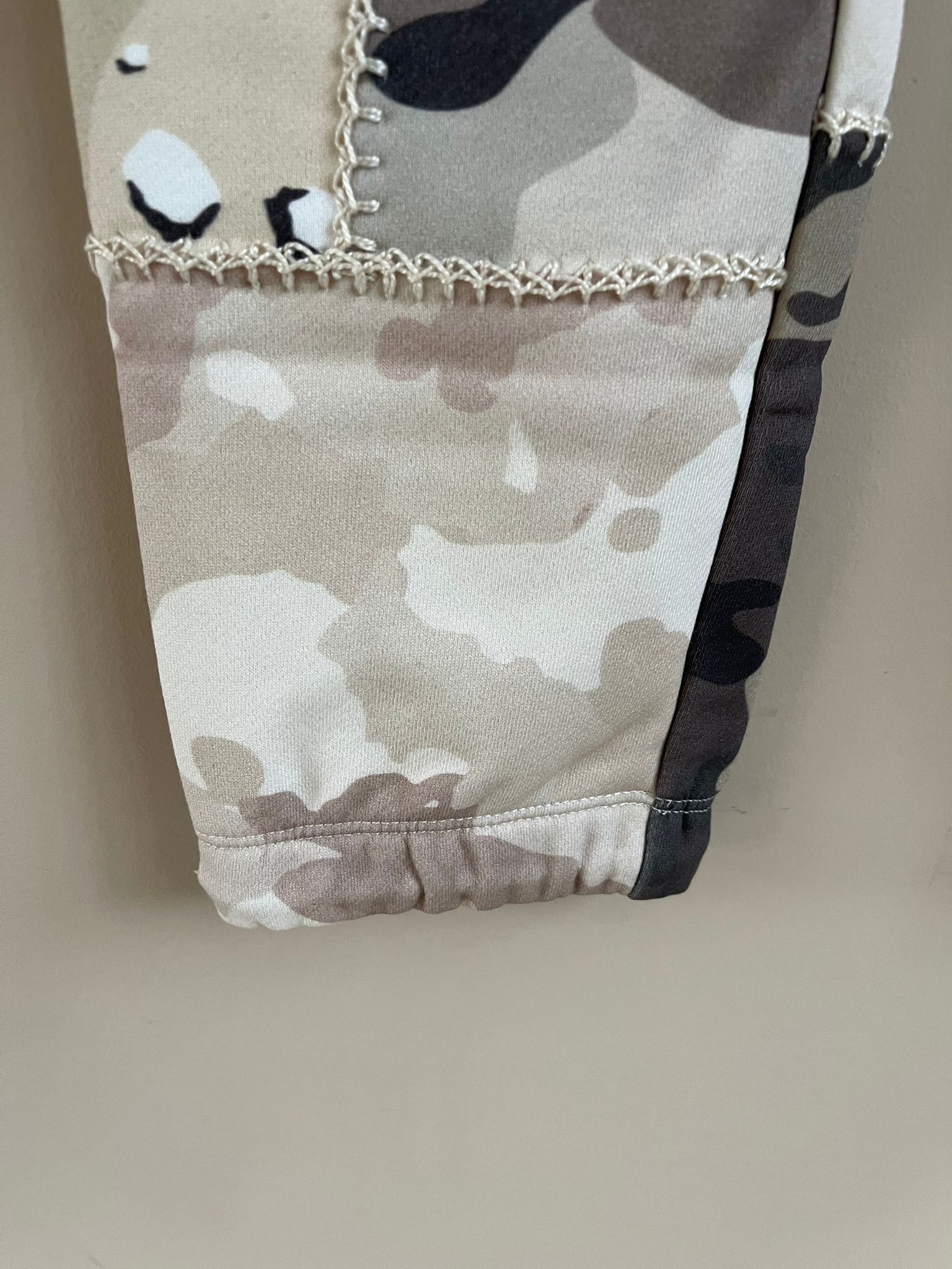 Amiri Patchwork Camo Sweatpant in Camo Size US 32 / EU 48 - 3 Thumbnail