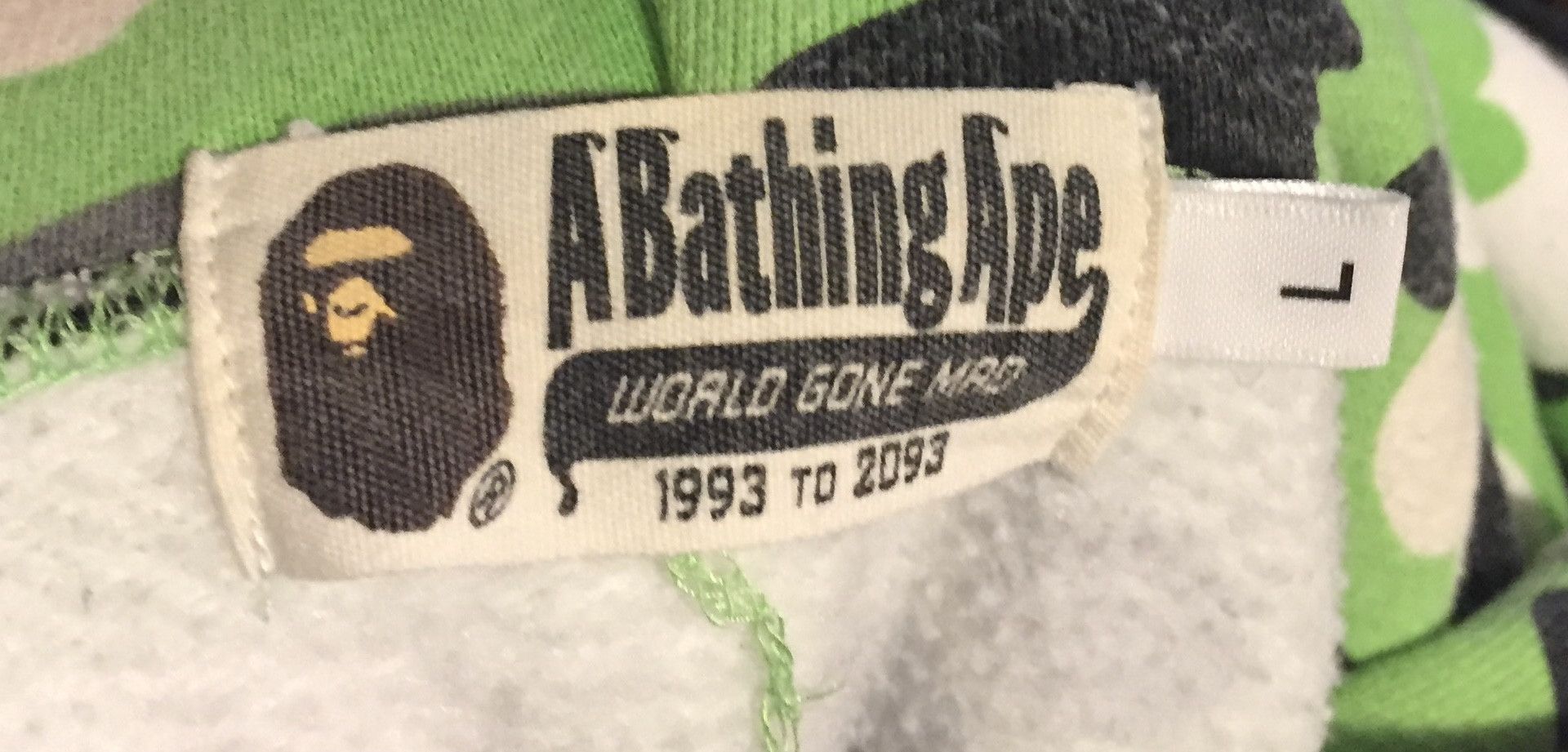 Bape Bape camo hoodie sweatshirt Size US L / EU 52-54 / 3 - 7 Thumbnail