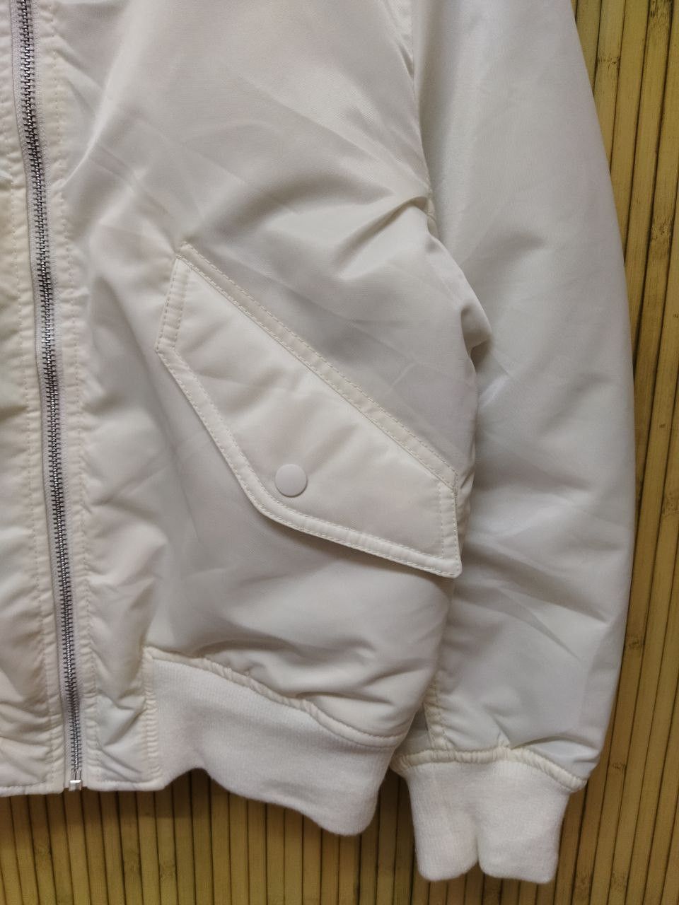 Lemaire × Uniqlo Uniqlo U Reversible Bomber Jacket Size US L / EU 52-54 / 3 - 6 Thumbnail