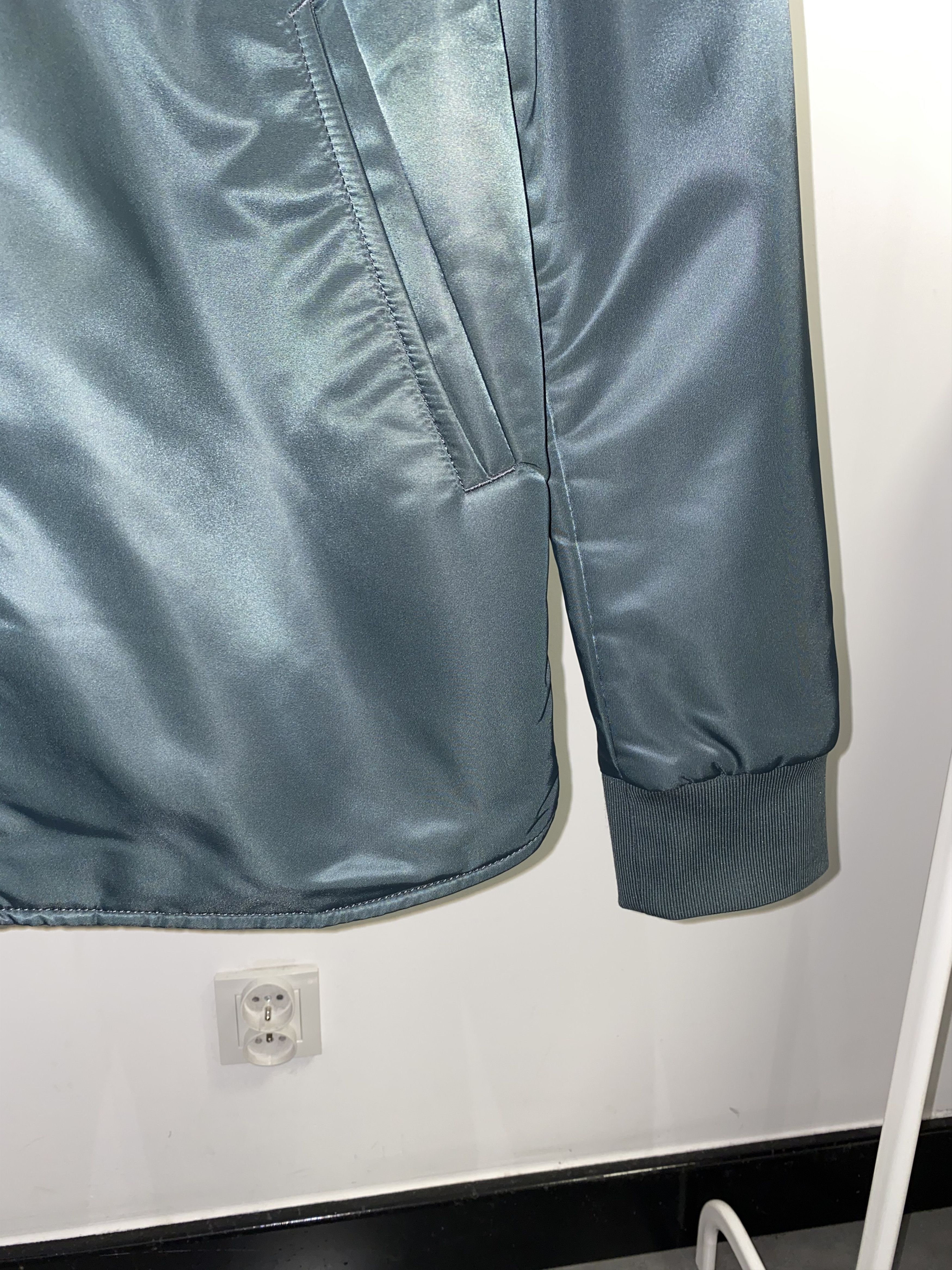 Acne Studios DSWT! SS18 Acne Studios Mylon Shine Nylon Bomber Jacket Size US M / EU 48-50 / 2 - 8 Thumbnail