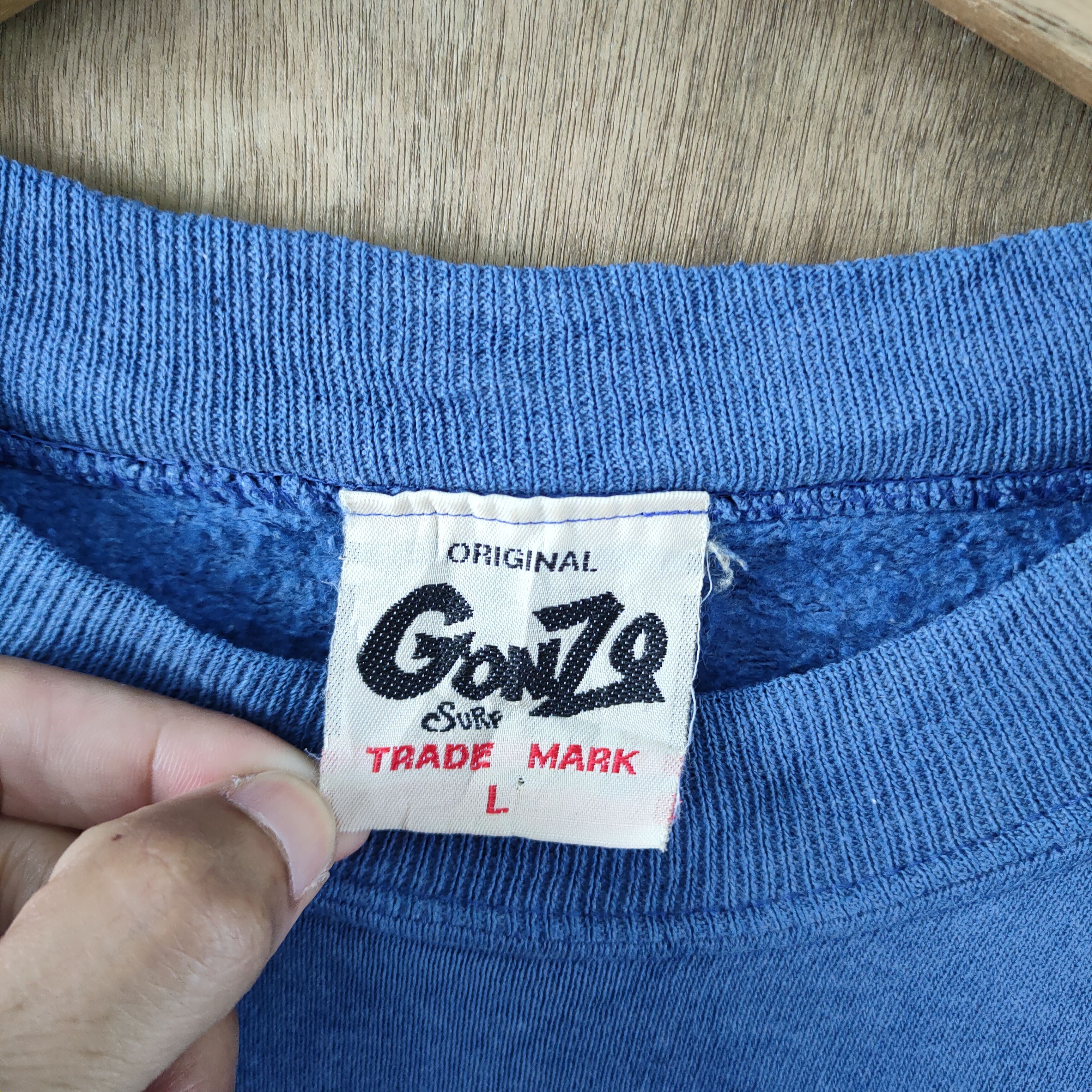 Vintage VINTAGE GONZO SURF FADED SWEATSHIRT Size US L / EU 52-54 / 3 - 6 Thumbnail
