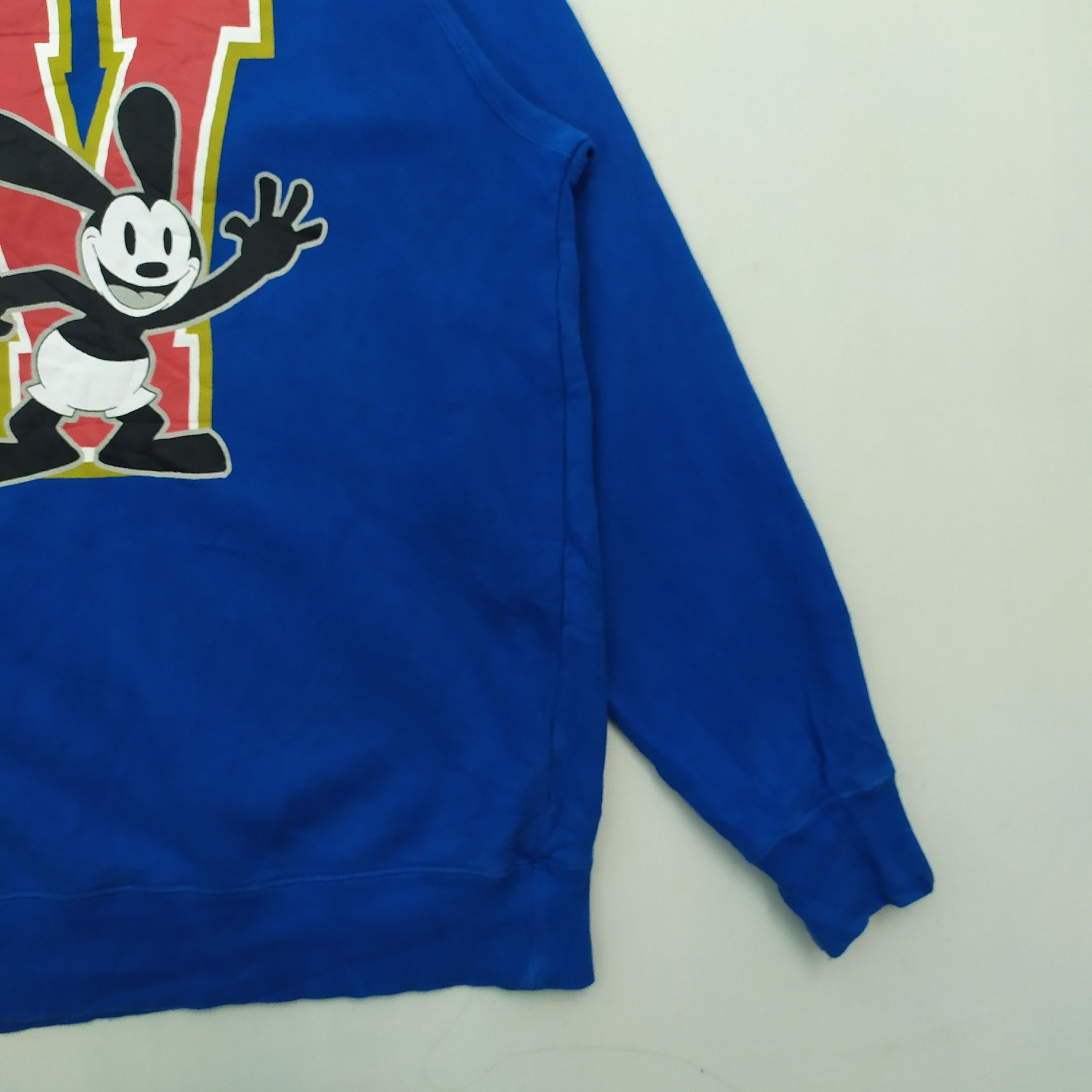 Disney × Mickey Mouse × Vintage VINTAGE TOKYO DISNEY SWEATSHIRT BIG LOGO Size US M / EU 48-50 / 2 - 4 Thumbnail