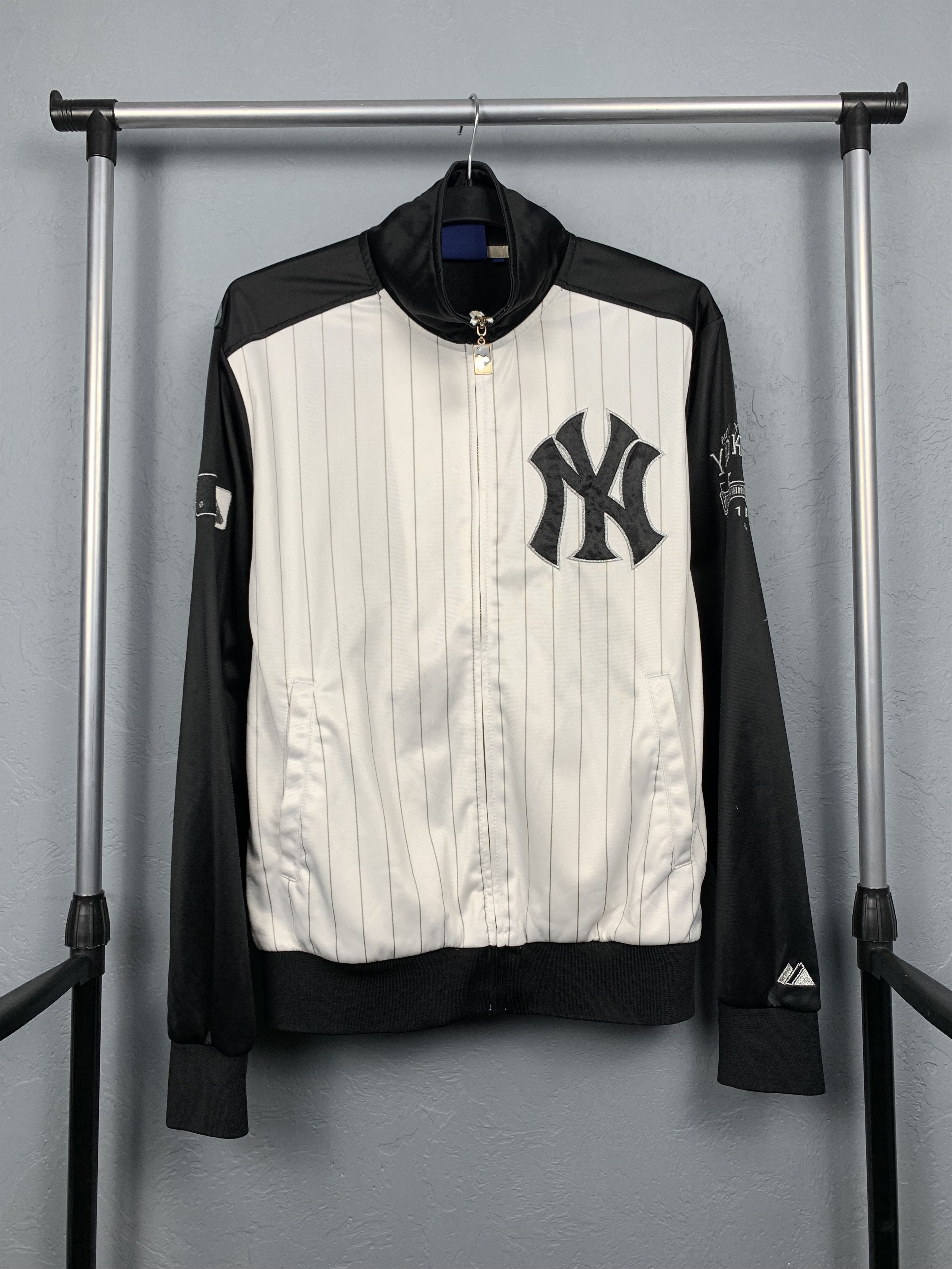 MLB New York Yankees Vintage Track Top Jacket Size US M / EU 48-50 / 2 - 1 Thumbnail