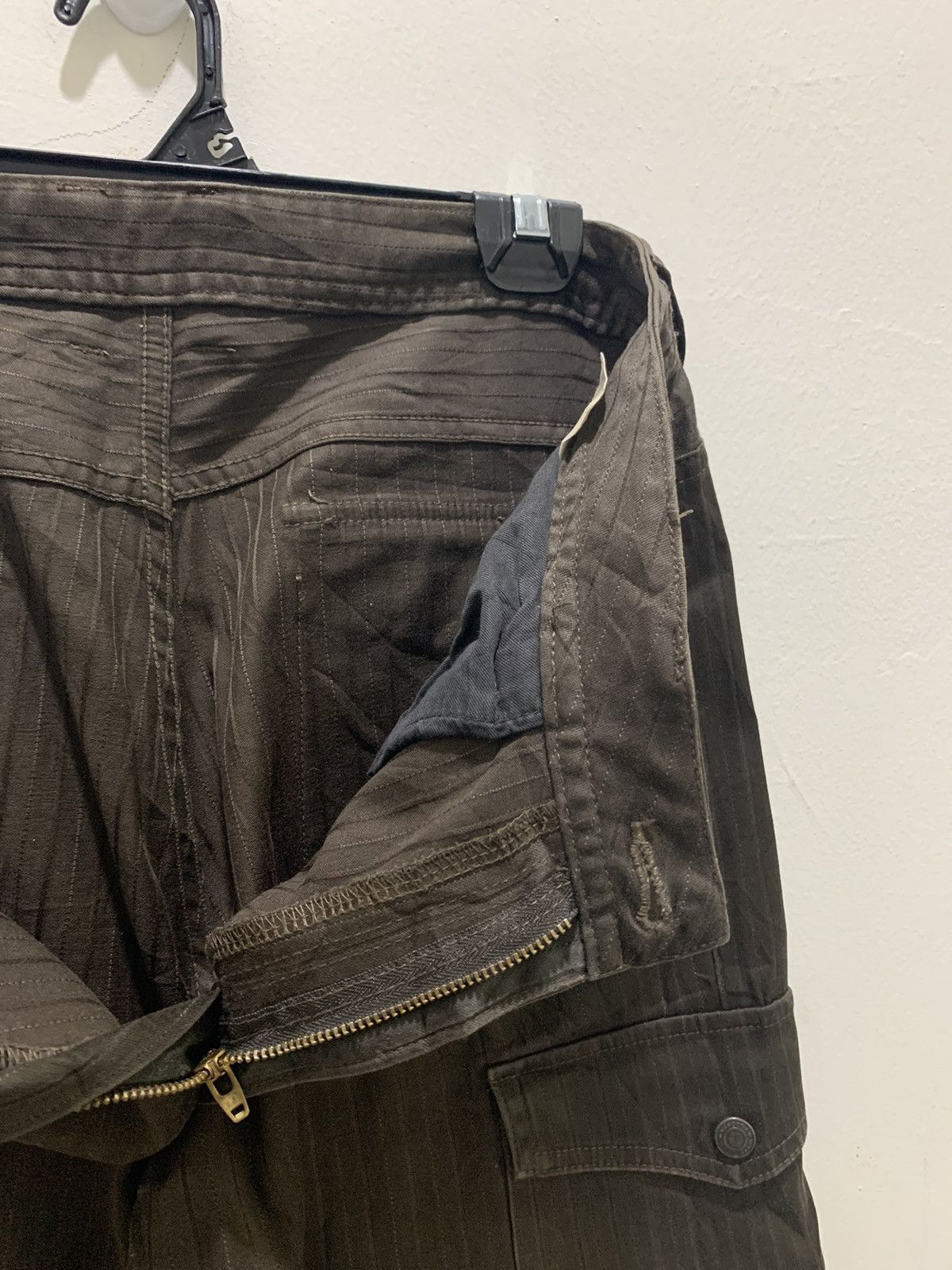 BIGI × Japanese Brand × OVER THE STRiPES MENS BIGI Hickory Stripe Multipocket Tactical Cargo Pant Size US 32 / EU 48 - 15 Thumbnail