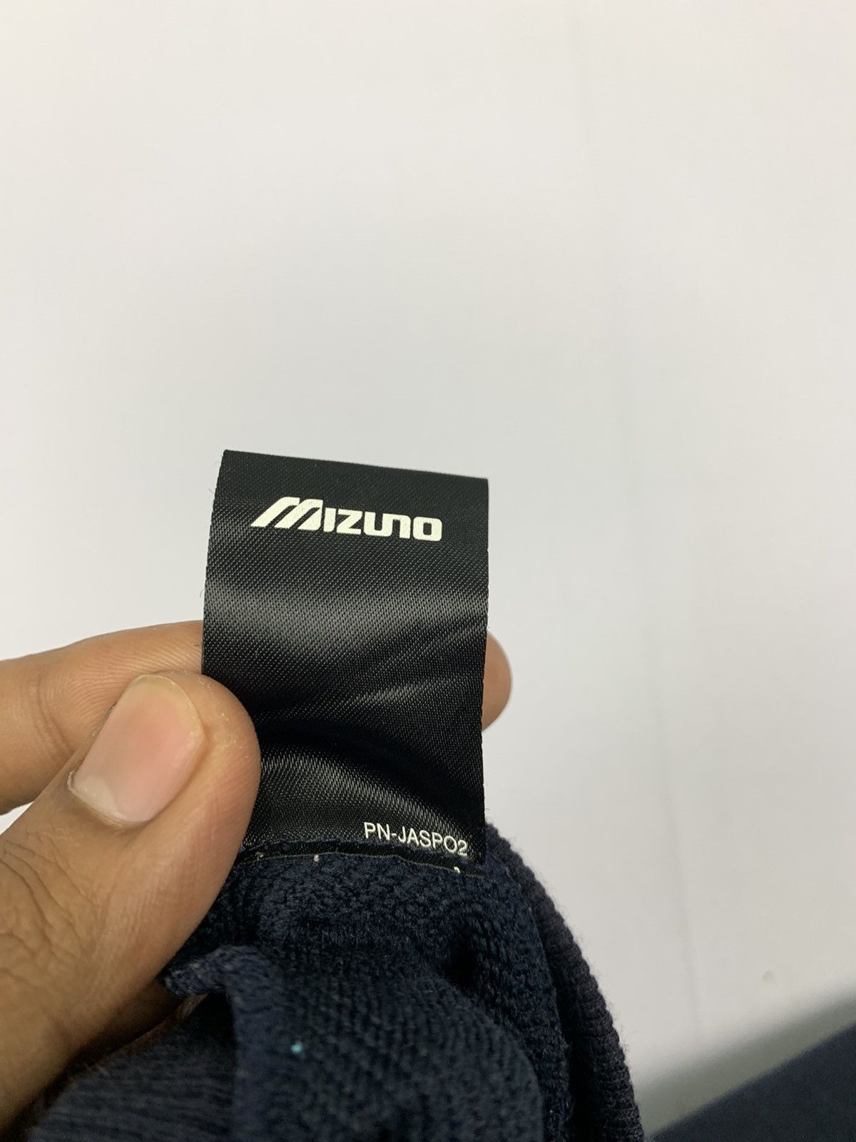 Japanese Brand × Mizuno × Sports Specialties MIZUNO Vintage Fade Bleach Sportwear ThickCotton Sweatshirt Size US L / EU 52-54 / 3 - 8 Thumbnail