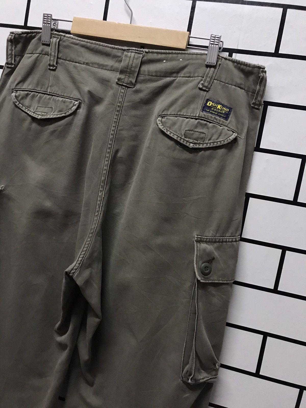 Oshkosh × Vintage Vintage 90’s Oshkosh Cargo distressed casual work wear pants Size US 36 / EU 52 - 10 Thumbnail