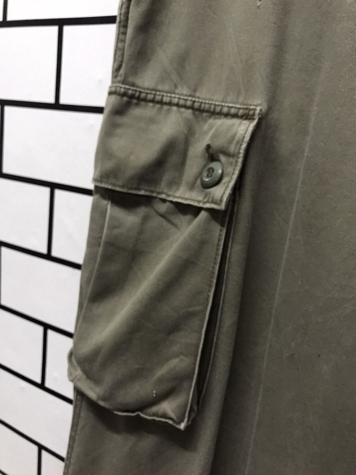 Oshkosh × Vintage Vintage 90’s Oshkosh Cargo distressed casual work wear pants Size US 36 / EU 52 - 8 Thumbnail