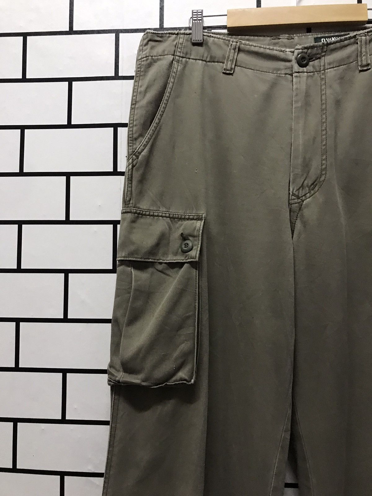 Oshkosh × Vintage Vintage 90’s Oshkosh Cargo distressed casual work wear pants Size US 36 / EU 52 - 6 Thumbnail