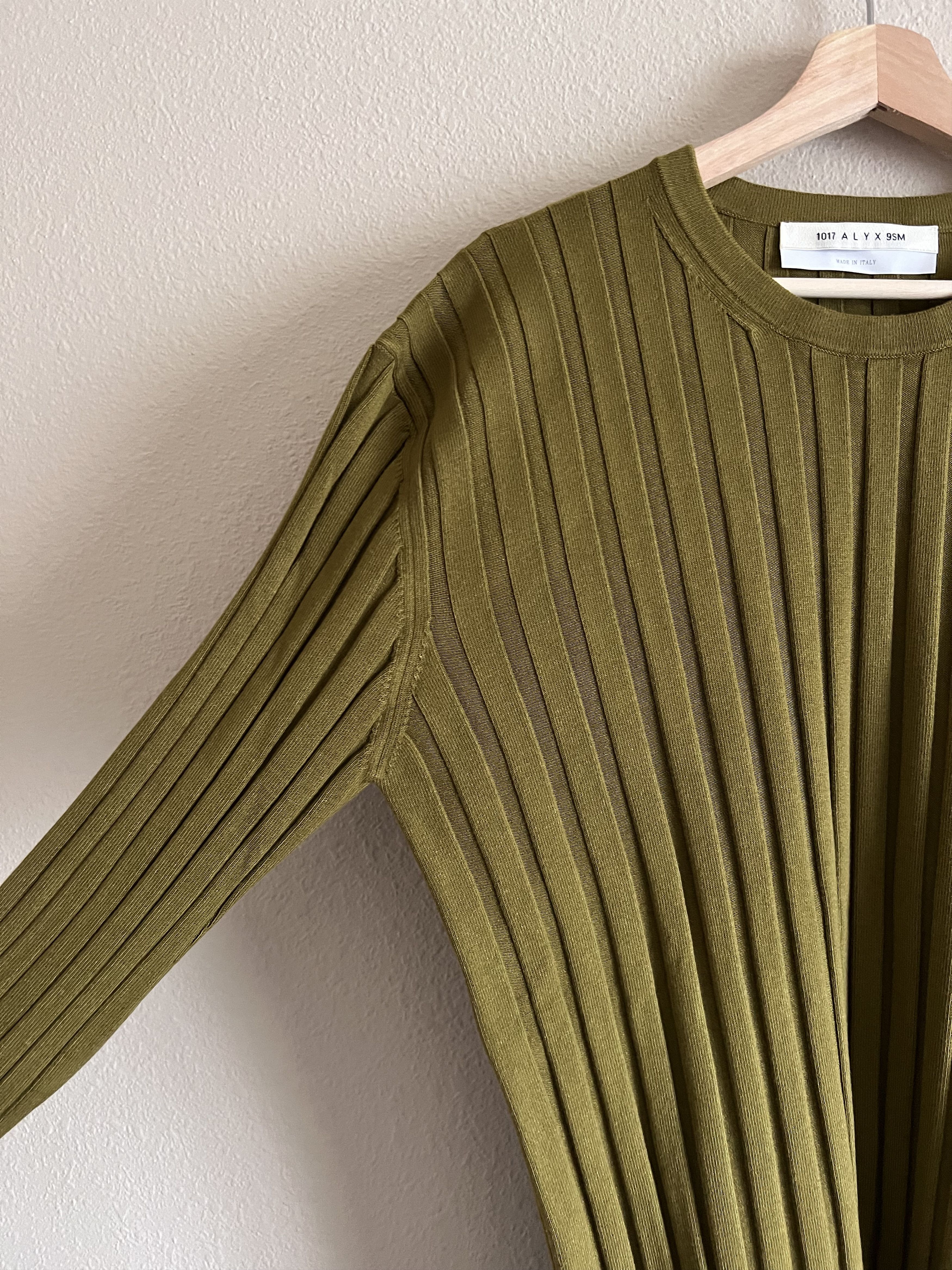 1017 ALYX 9SM 1017 Alyx 9SM Wide Ribbed Knit Sweater in Military Green Size US L / EU 52-54 / 3 - 4 Thumbnail