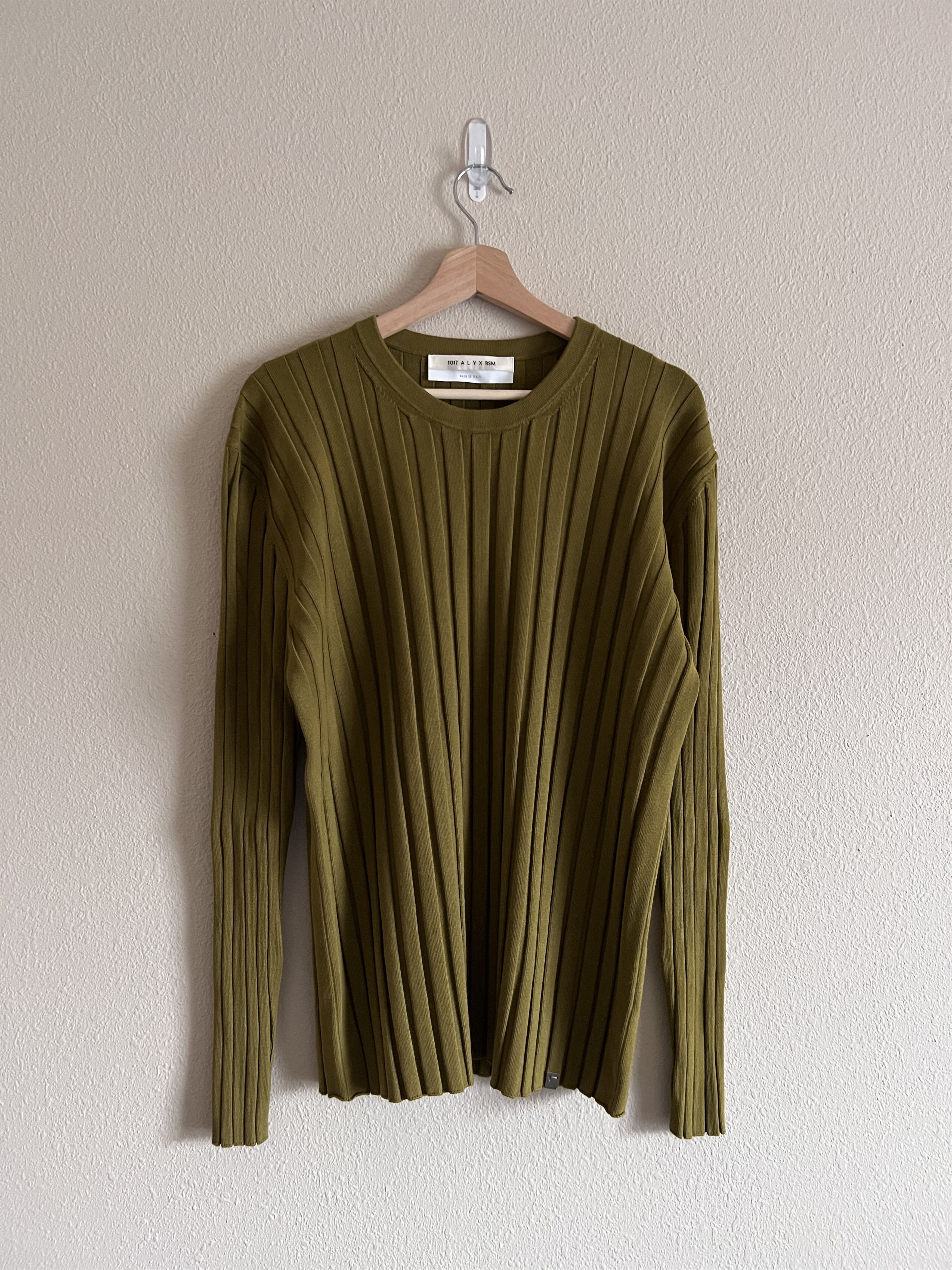 1017 ALYX 9SM 1017 Alyx 9SM Wide Ribbed Knit Sweater in Military Green Size US L / EU 52-54 / 3 - 1 Thumbnail