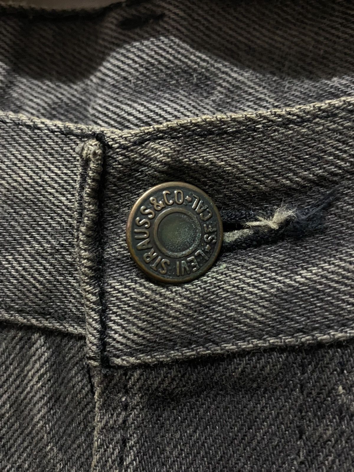 Levi's × Vintage Vintage 80’s Levis 501 Blank R Sun Faded Black Denim Jeans Size US 32 / EU 48 - 14 Thumbnail