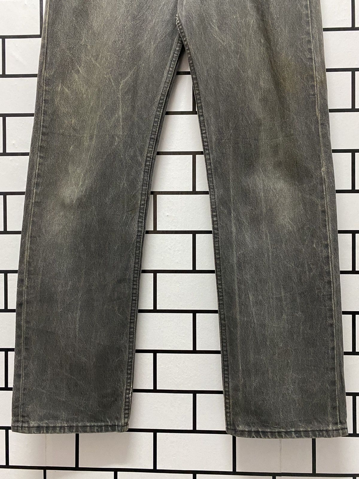 Levi's × Vintage Vintage 80’s Levis 501 Blank R Sun Faded Black Denim Jeans Size US 32 / EU 48 - 4 Thumbnail