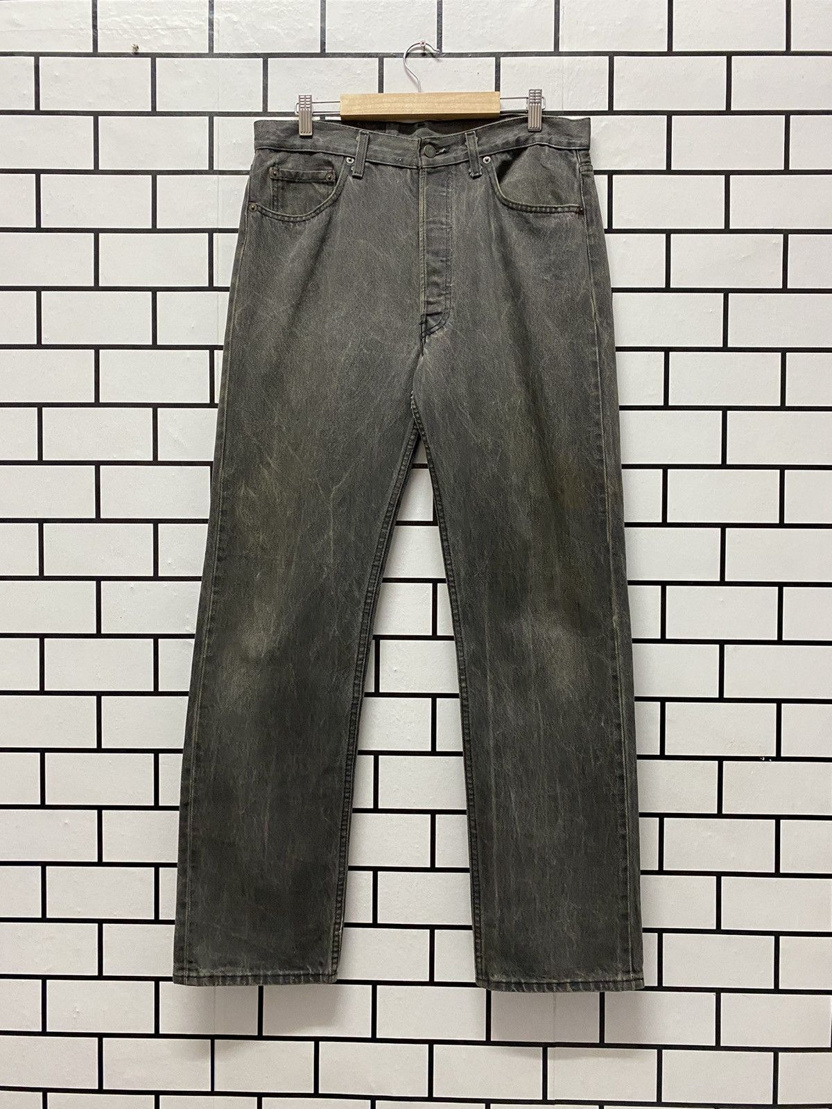 image of 80’S Levis 501 Blank R Sun Faded Black Denim Jeans in Black Faded, Men's (Size 32)