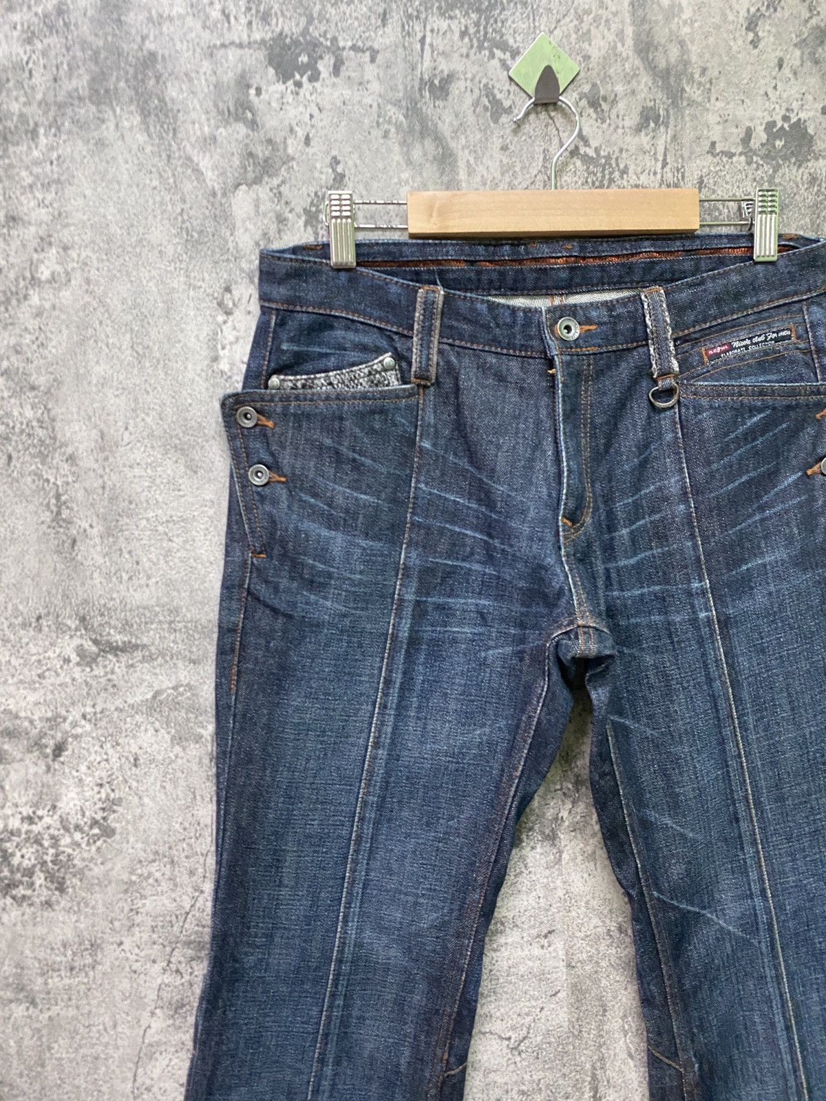 If Six Was Nine × Japanese Brand × Nicole Club Flare Nicole Club For Men Reconstructed Low Rise Snake Denim Size US 30 / EU 46 - 4 Thumbnail