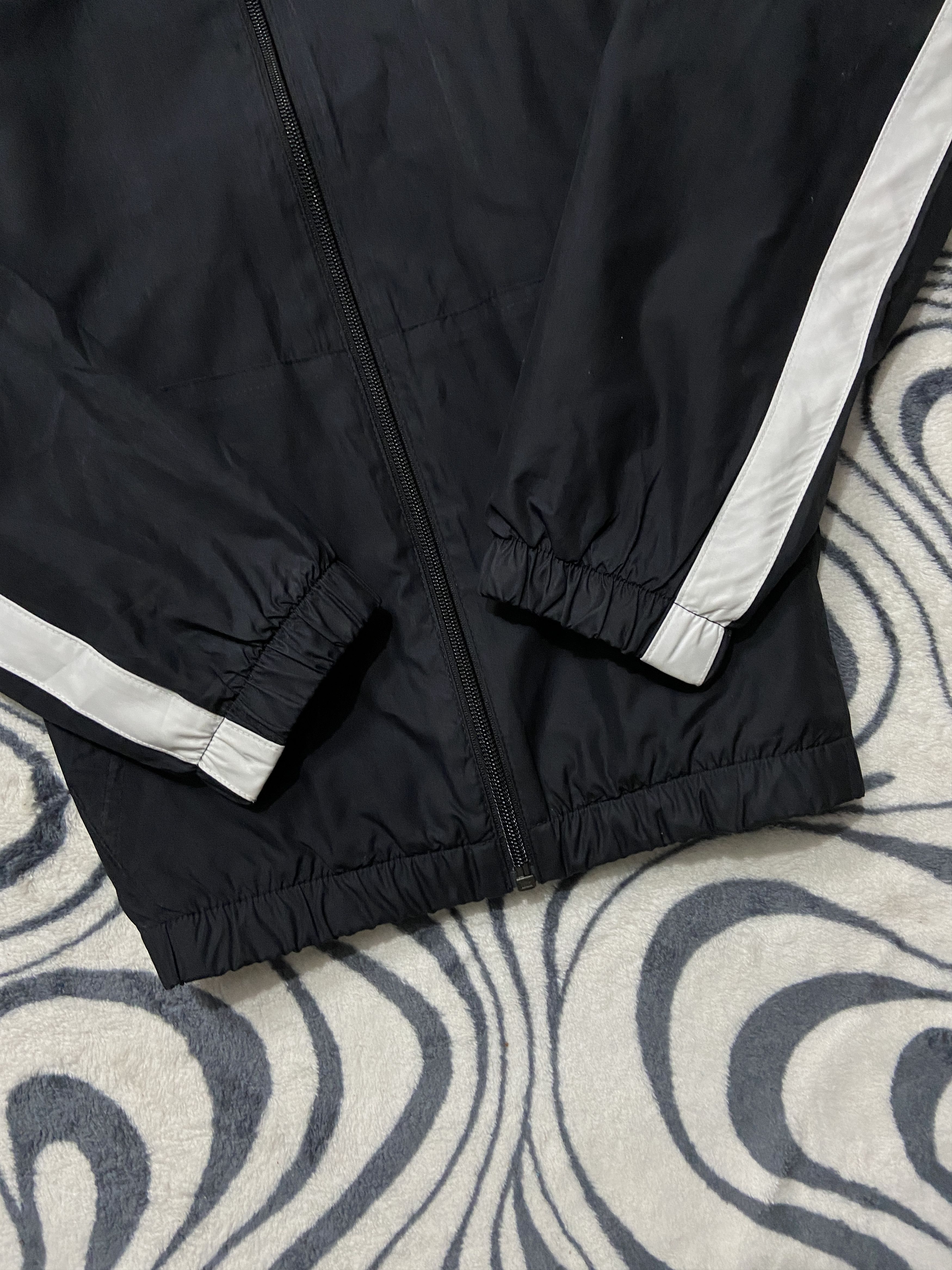 Nike Nike Vintage Mens Track Top Jacket Size US M / EU 48-50 / 2 - 3 Thumbnail