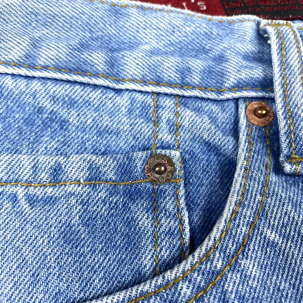 Levi's Vintage Levi’s 501 Light Wash Denim Pants 34x34 Hype USA Size US 34 / EU 50 - 7 Thumbnail