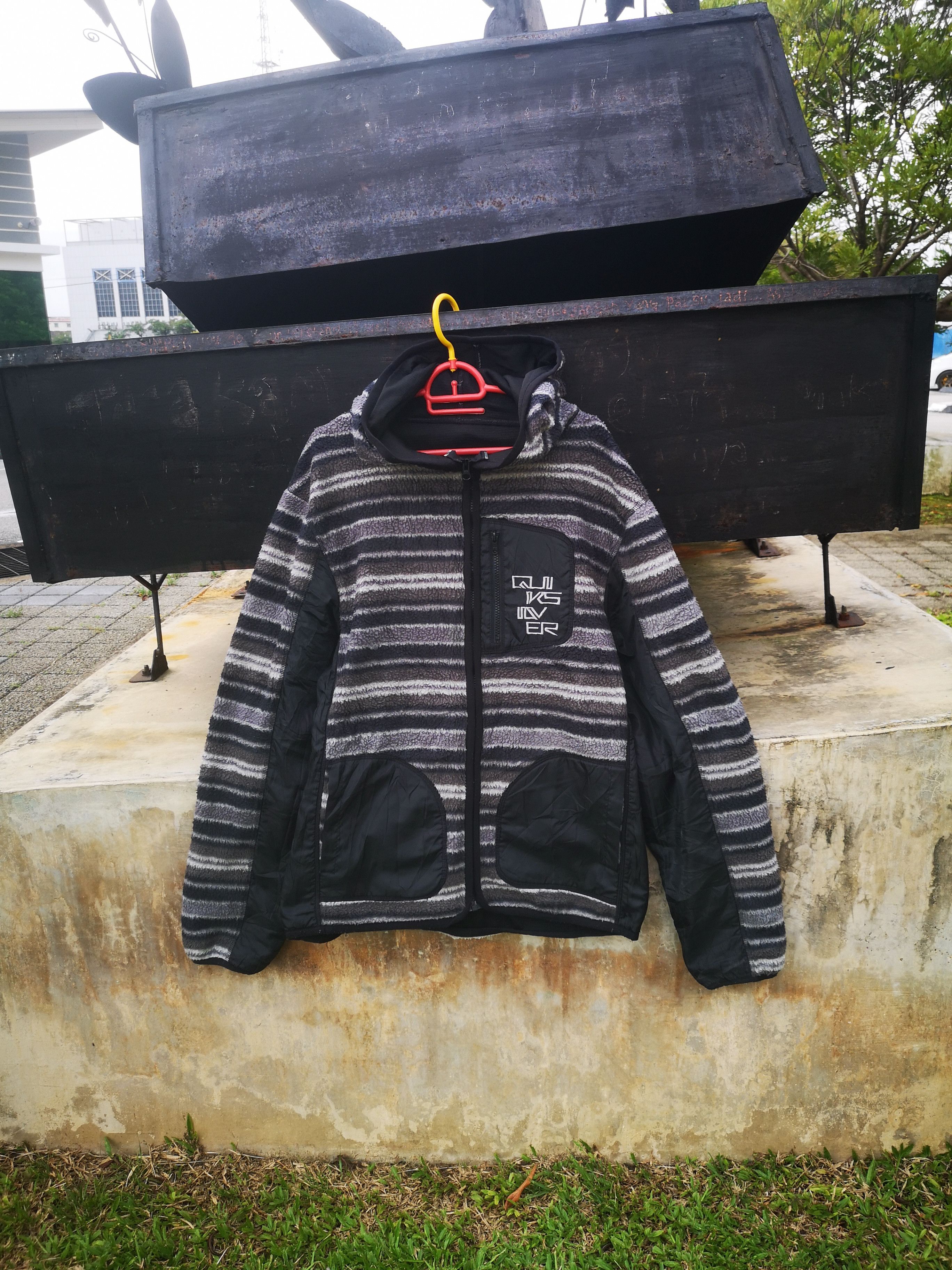 Vintage Quiksilver sherpa Jacket(hoodie)