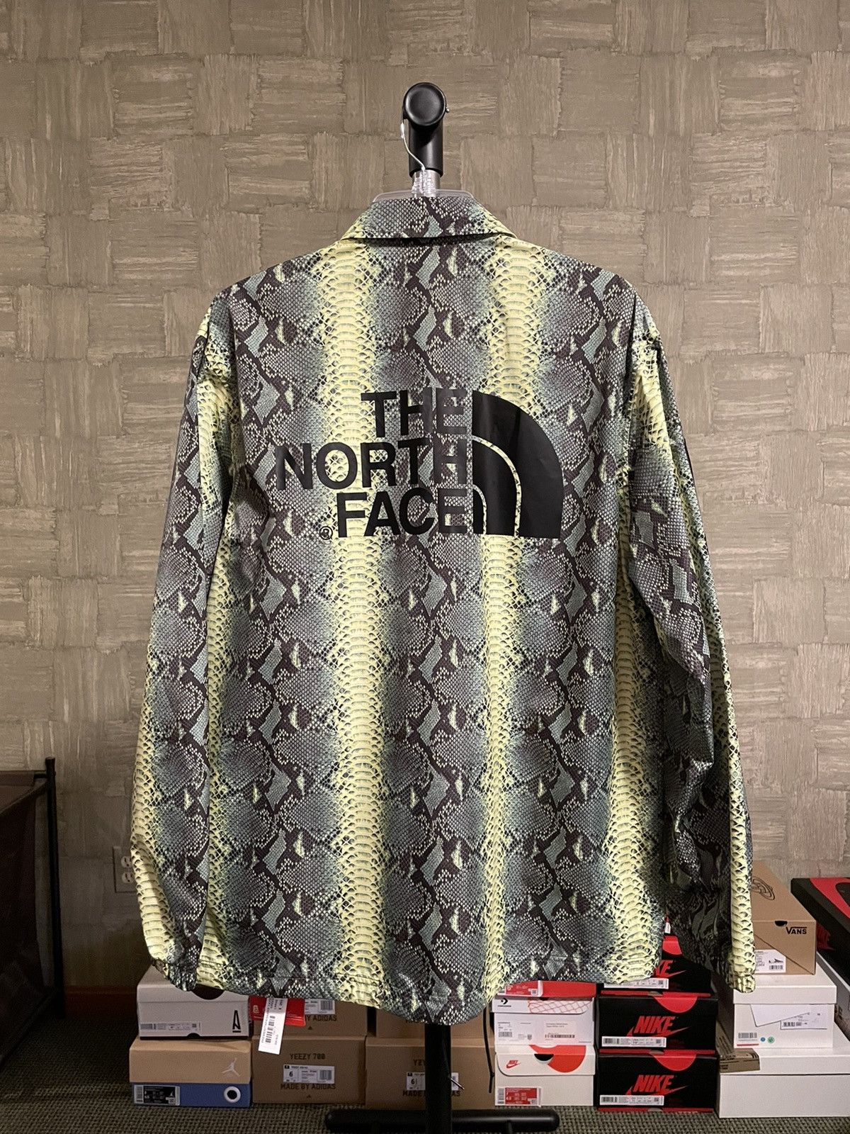 Supreme × The North Face Supreme The North Face Taped Seam Coaches Jacket Size US L / EU 52-54 / 3 - 7 Thumbnail