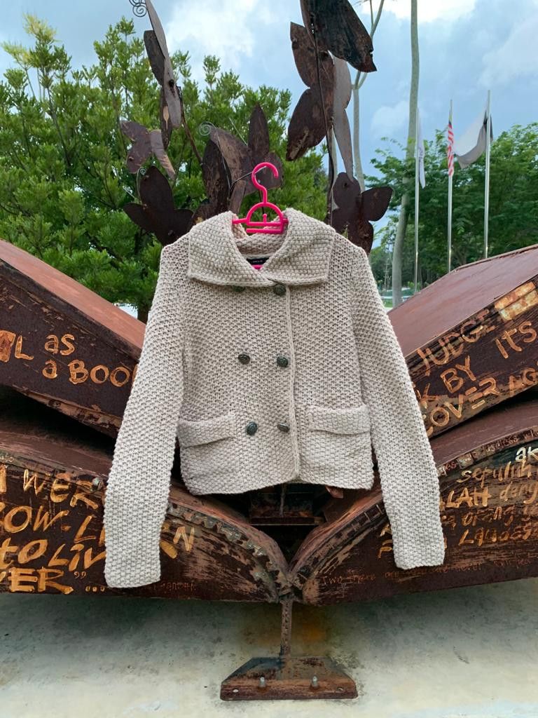 Comme Ca Ism × Japanese Brand × Vintage Comme Ca Ism Knitting Jacket Button Size XS / US 0-2 / IT 36-38 - 1 Thumbnail
