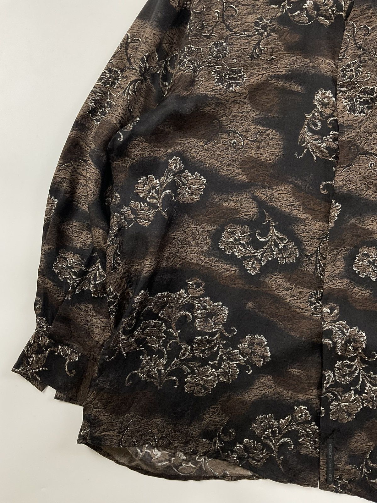 Versace Versace Classic V2 Silk Shirt Size US L / EU 52-54 / 3 - 4 Thumbnail