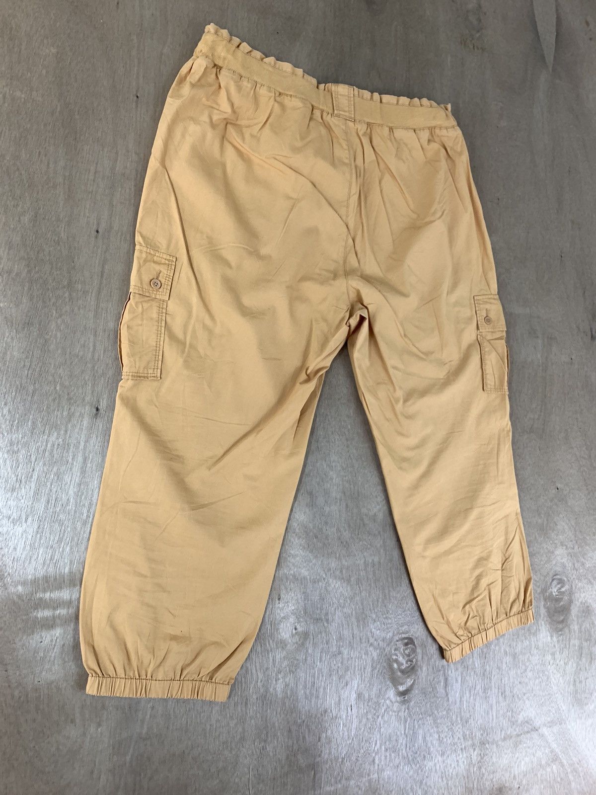 Uniqlo UNIQLO Pullover Carpenter Multipocket Cargo Crop JoggerPant Size US 31 - 16 Thumbnail